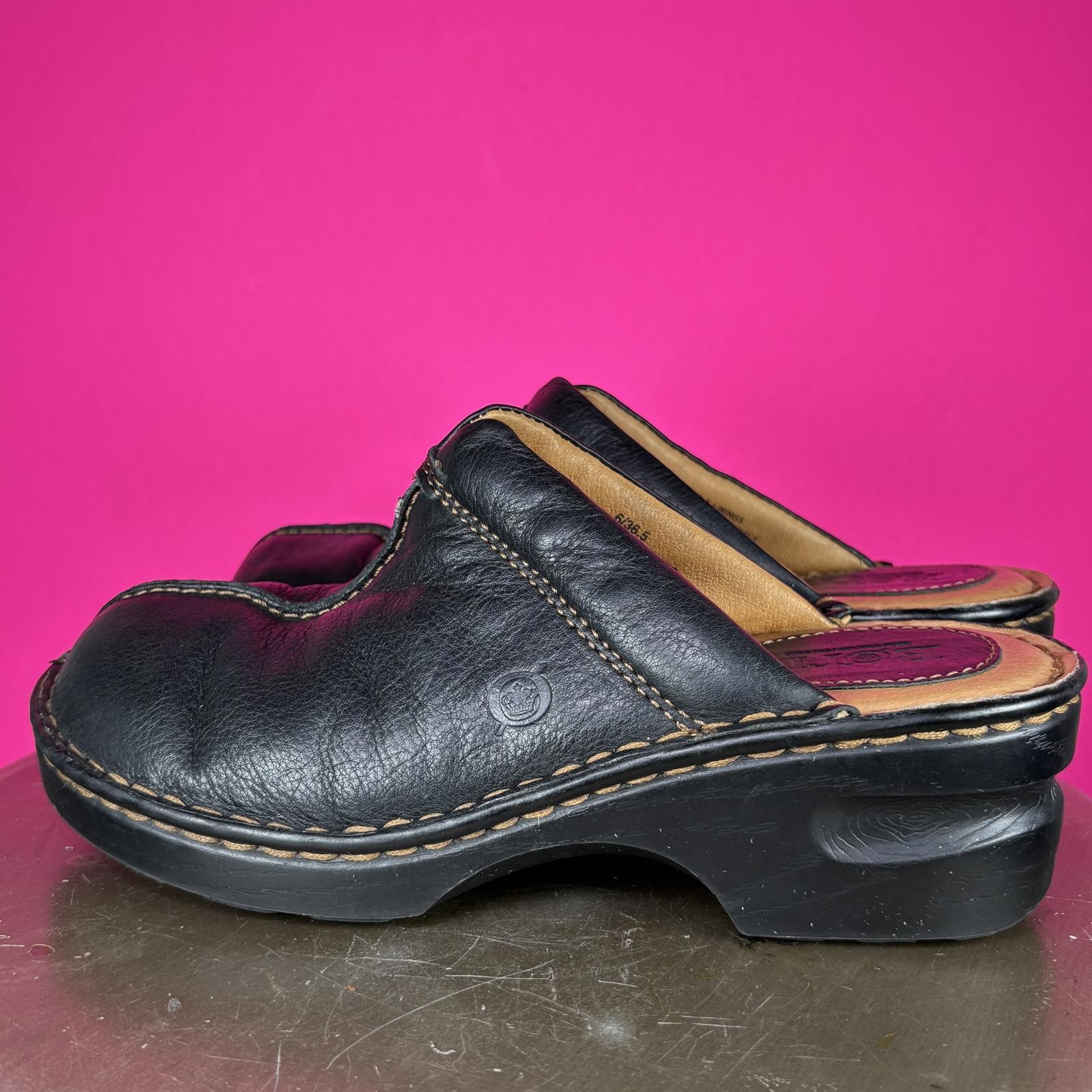 Born Black Pebbled Leather Mule Clog US 6 EU 36-37 (23cm)