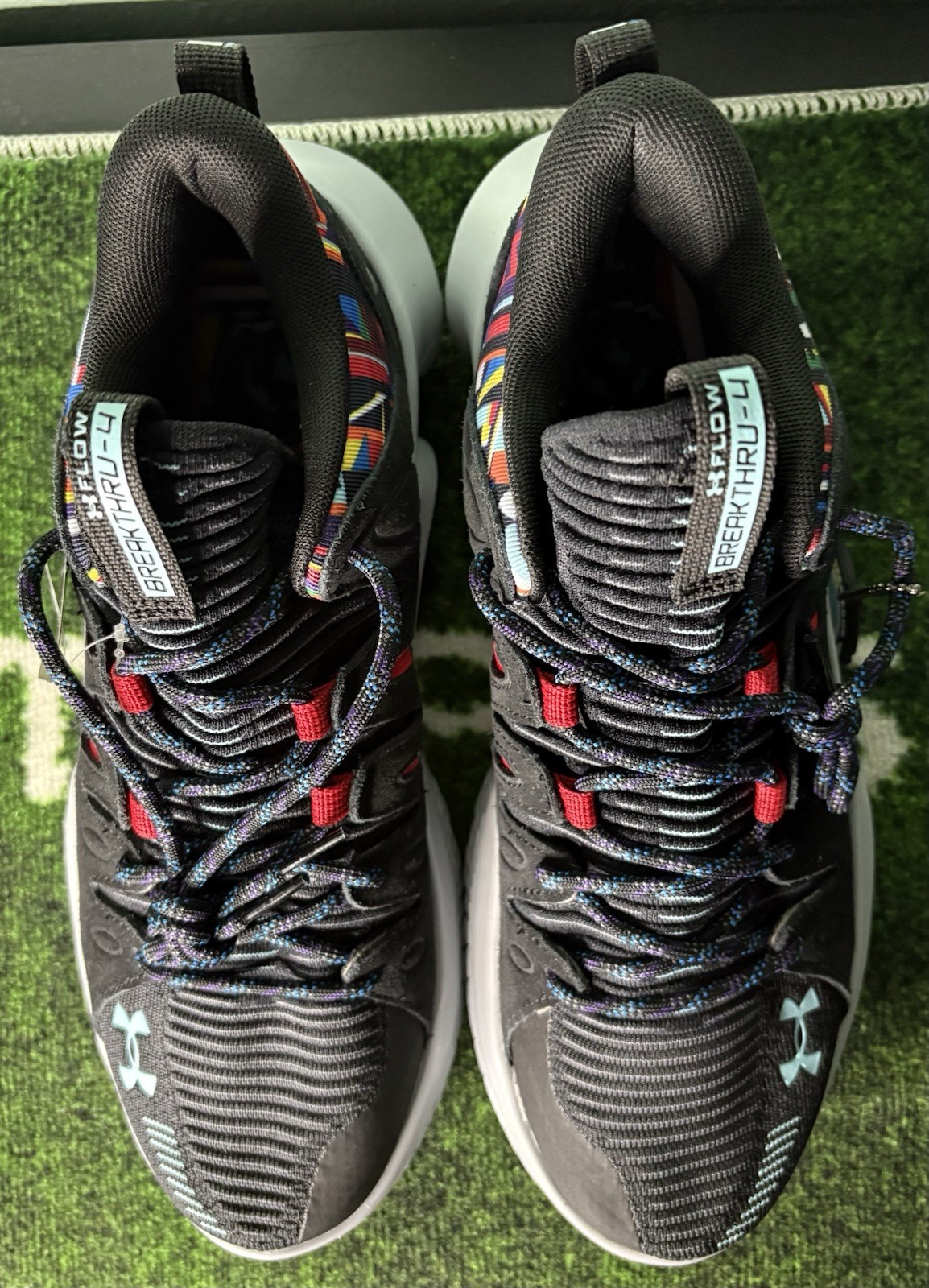 US Women’s 13/Men’s 11.5 – Under Armour Flow Breakthru 4 Basketball «BHM», Rare
