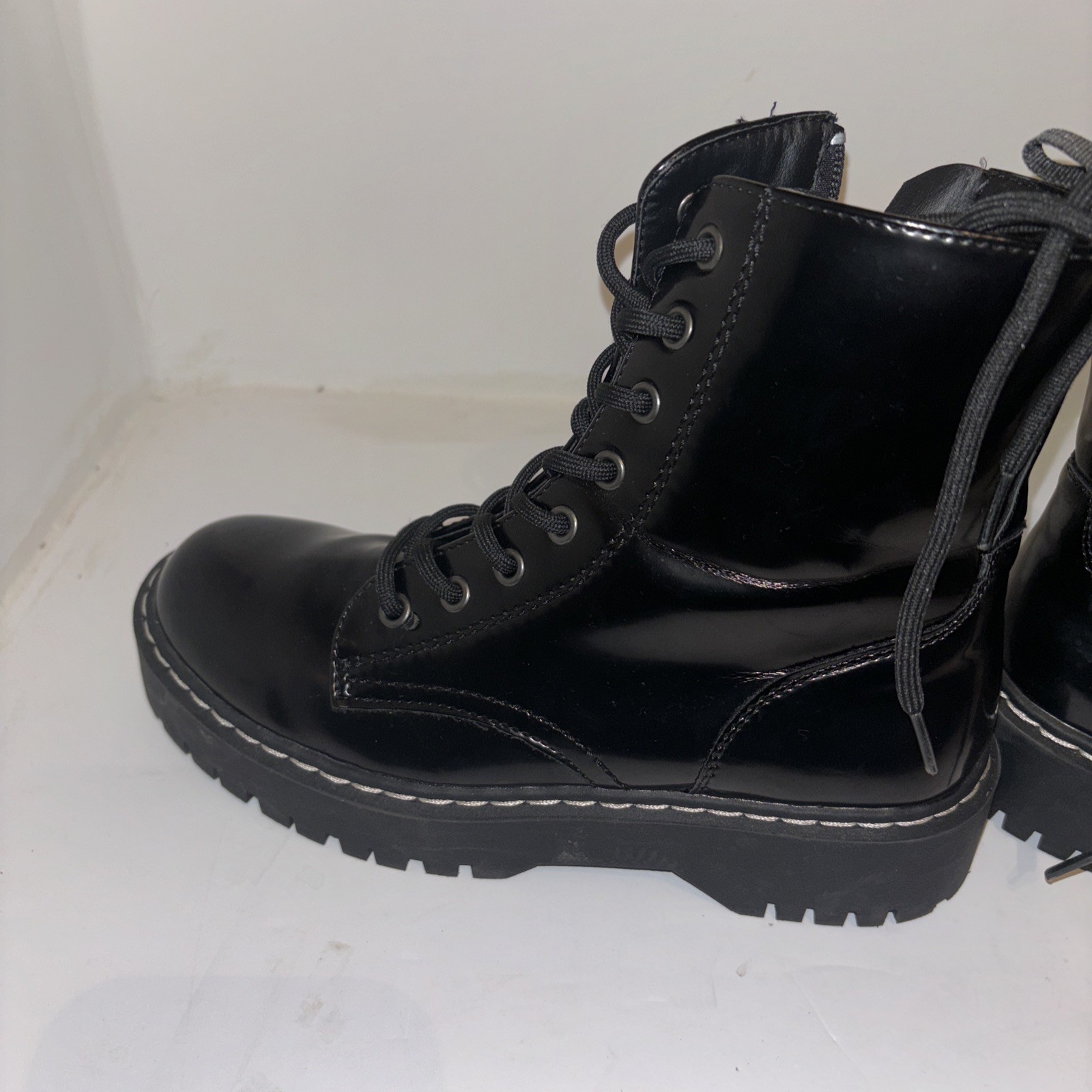 Sincerely Jules Harley Black Patent Leather Combat Boot Side Zip Gothic Punk 6.5