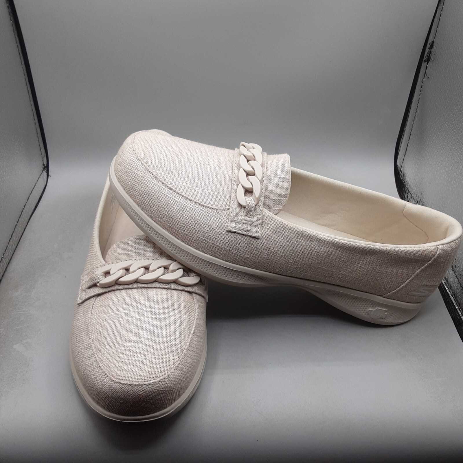 Skechers Go Step Lite Charming Slip-on Women’s 10M Beige Natural C508