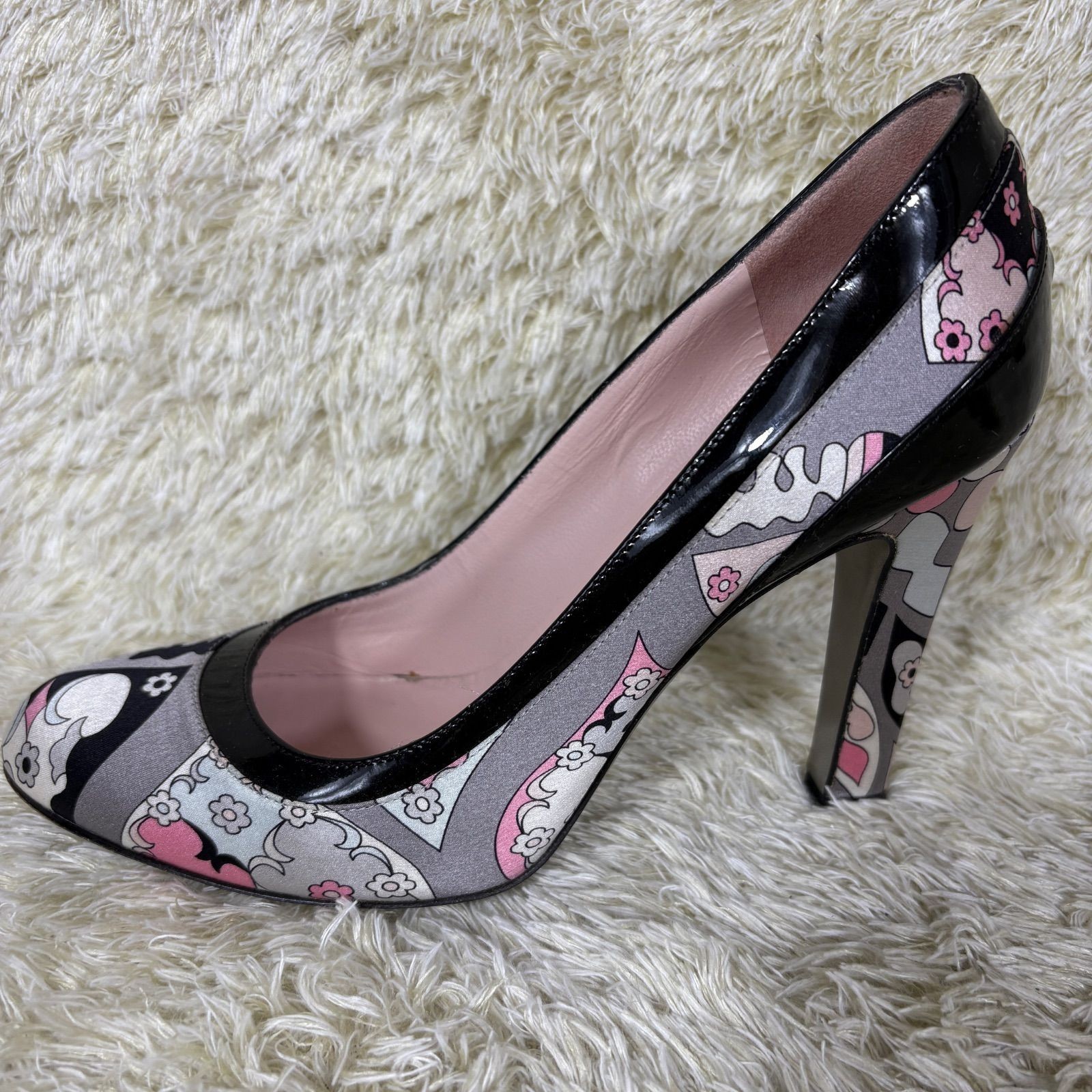 Emilio Pucci Pumps Satin & Patent Leather Gray Pink Allover Print Round Toe EU36