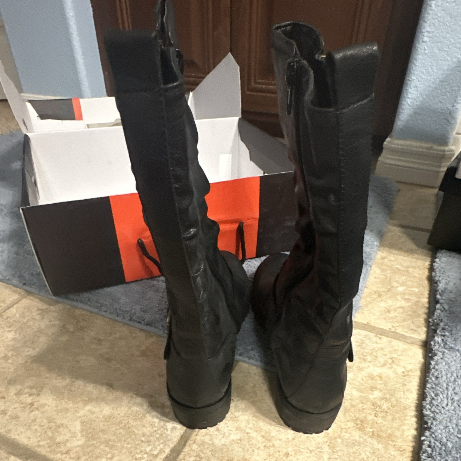 G by GUESS Yvone Black Leather Knee High Riding Boots Zipper Buckle Women 5.5M