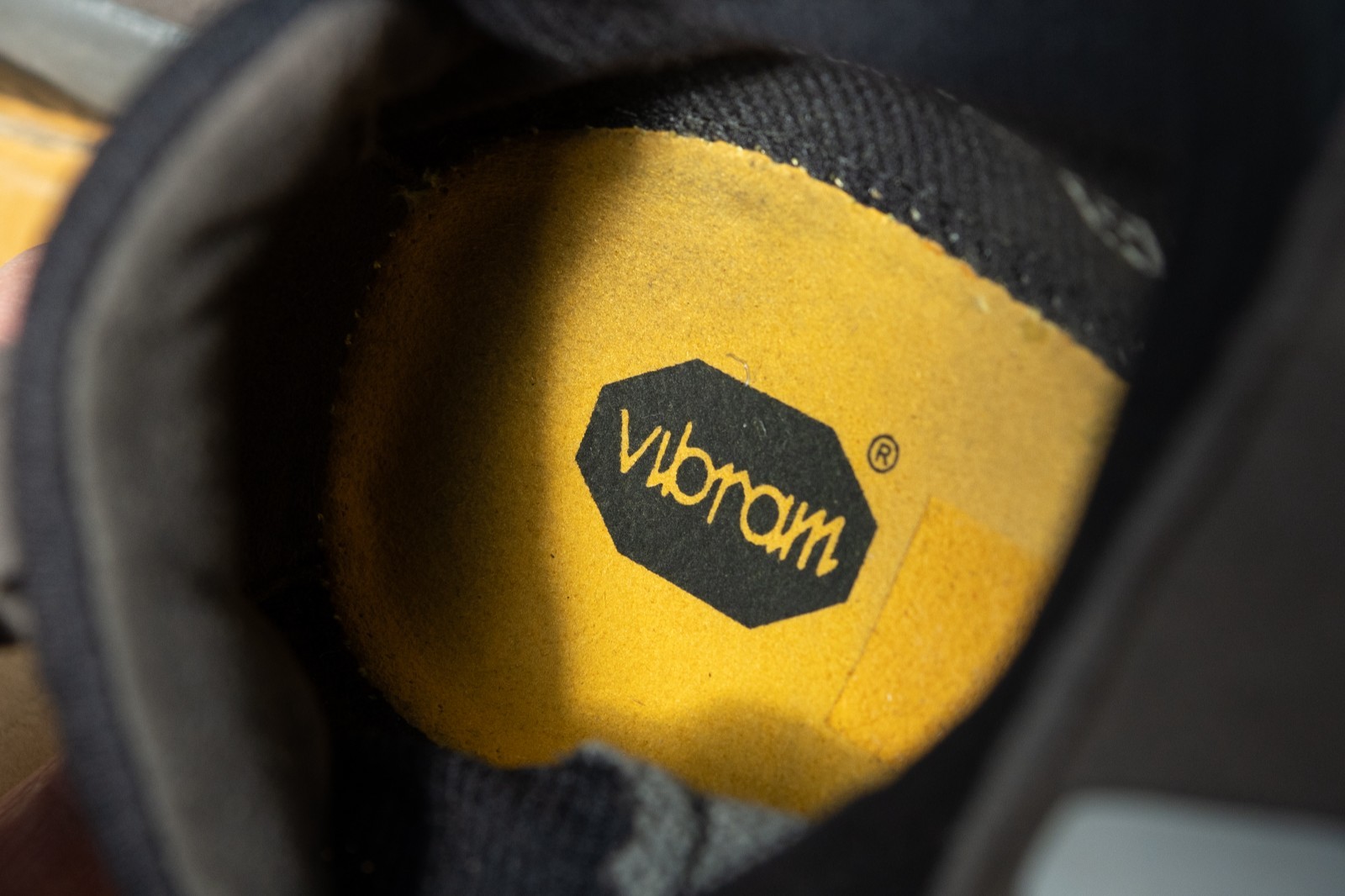 Vibram Five Fingers, M4485, Size 43, US 9.5-10