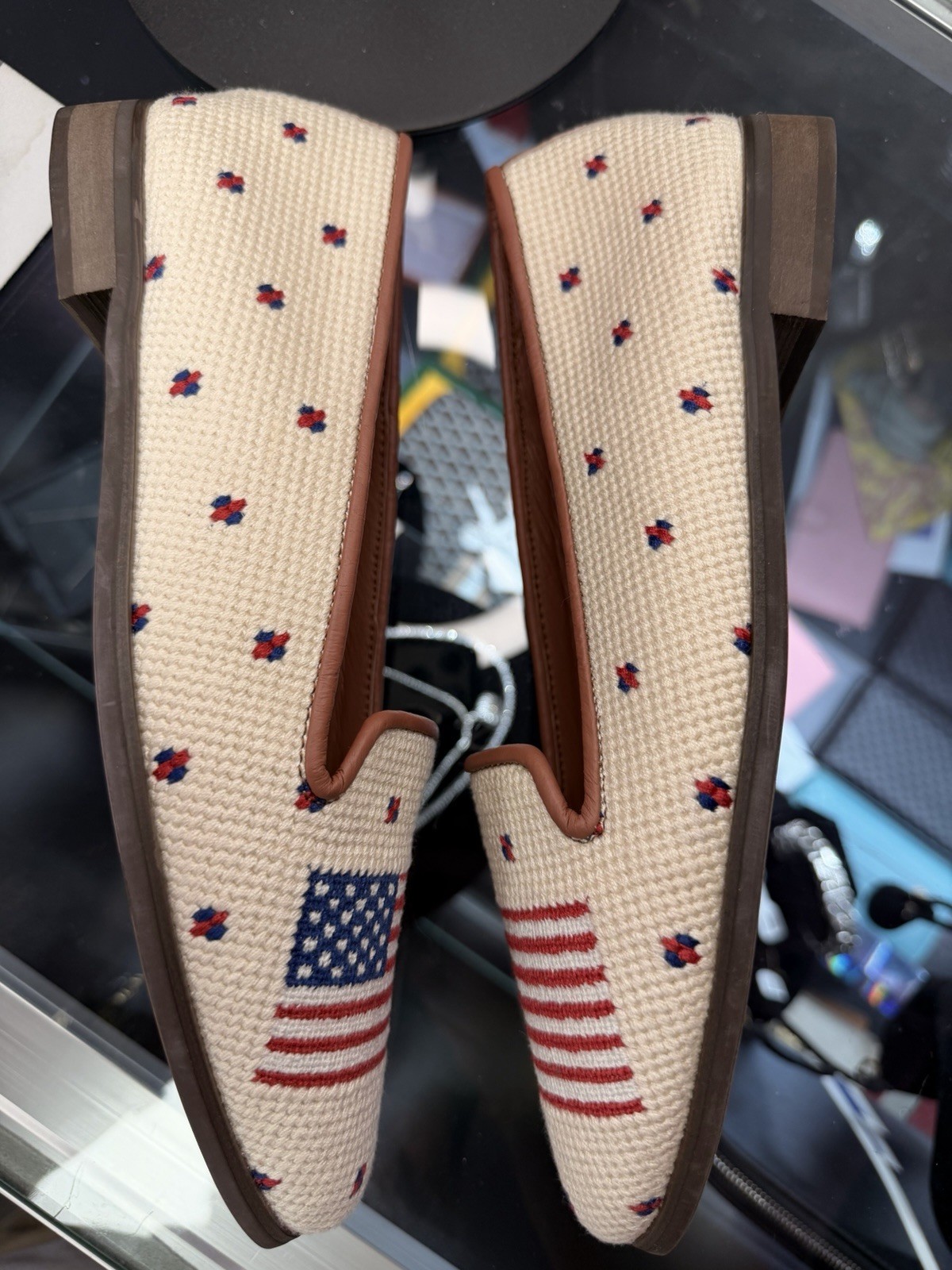 By Paige Needlepoint Loafer American Flag Tan Red White Blue Size 8