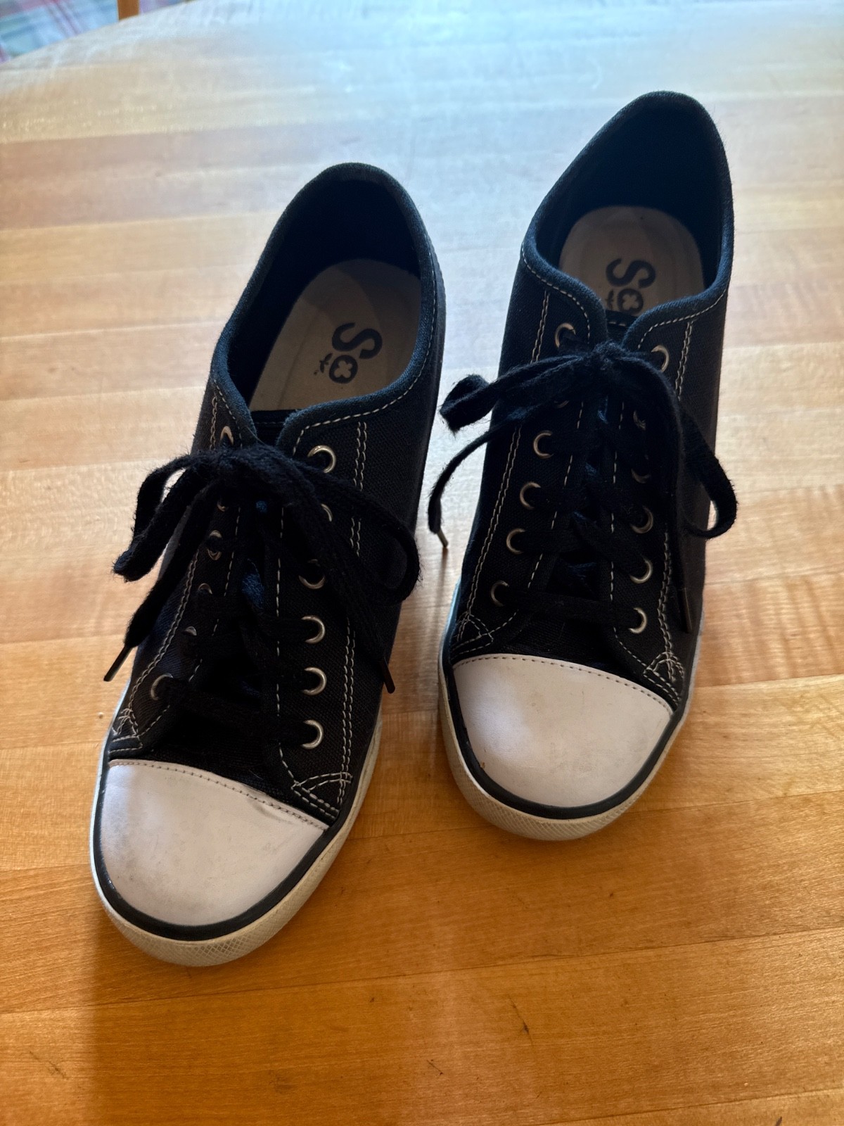 SO Black ShoeSolid or Floral Heeled Wedge Platform Sneaker Sz 8, Lace Up, Canvas