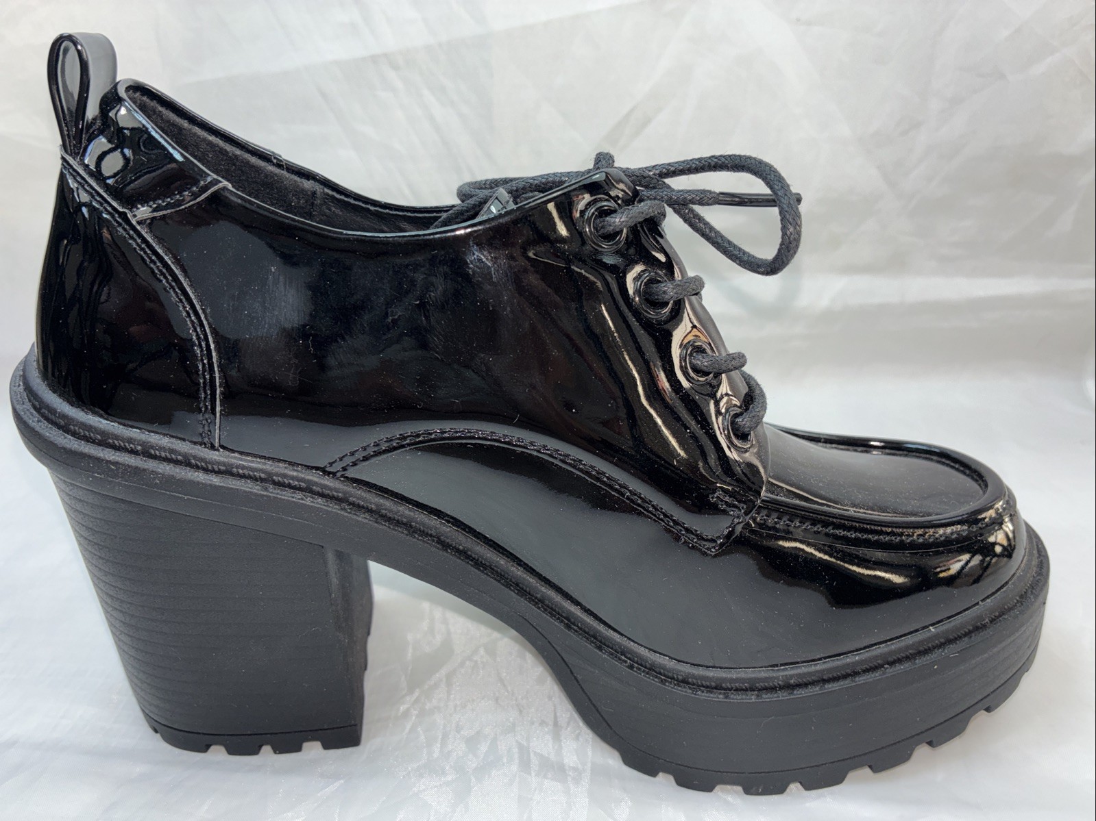 FOREVER STATE-PATENT-OXFORD CHUNKY PLATFORM 4″ Hi-Chunky Block Heel Women PUMPS