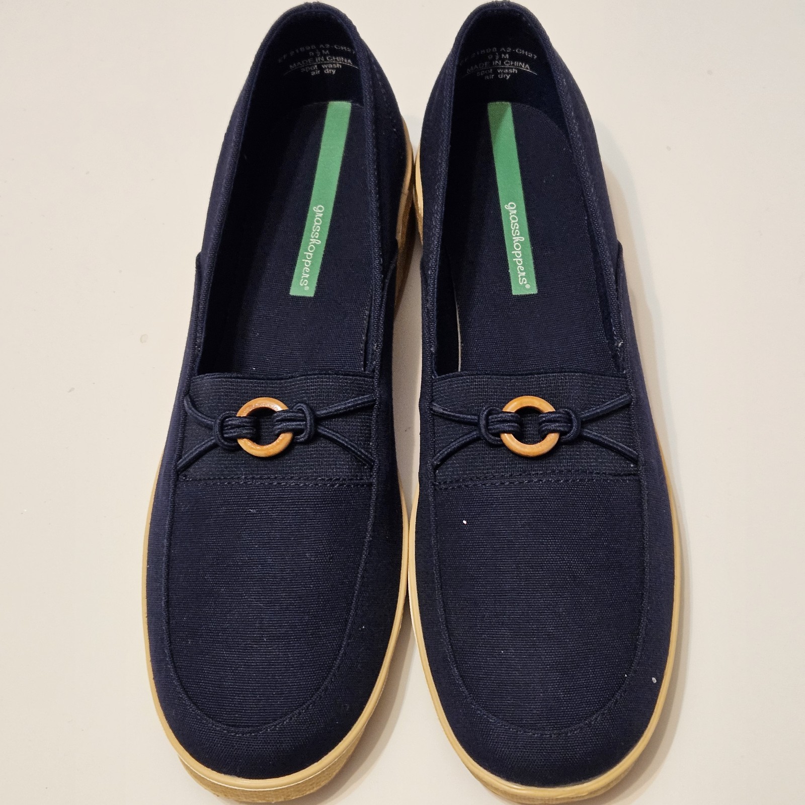 Vintage Women’s Grasshoppers Navy Slip-On Multiple Sizes