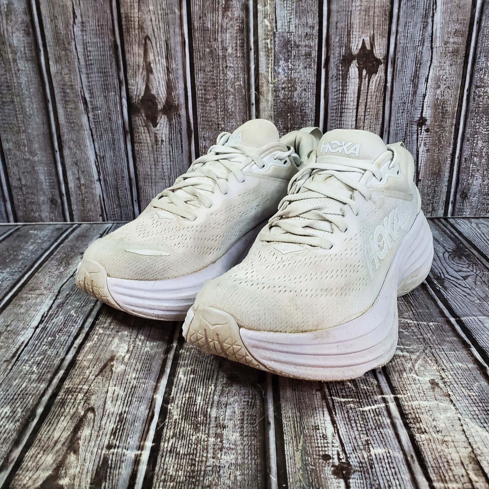 Hoka One One Women’s Bondi 8 Running Shoe Sneakers White 1127952 WWH Size 8B