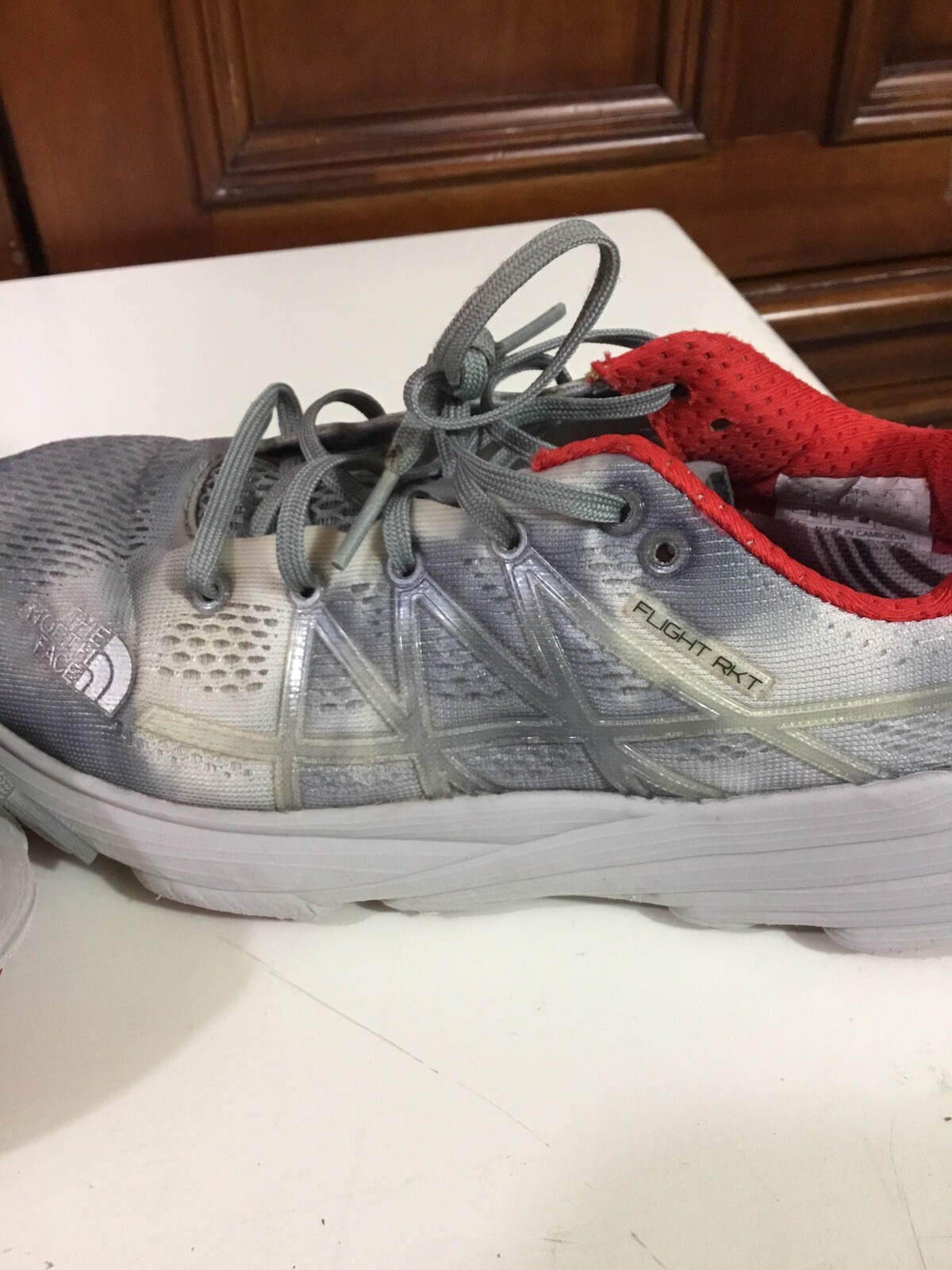womens the north face sneakers size 5 flight rkt gray, white, red euc as picture