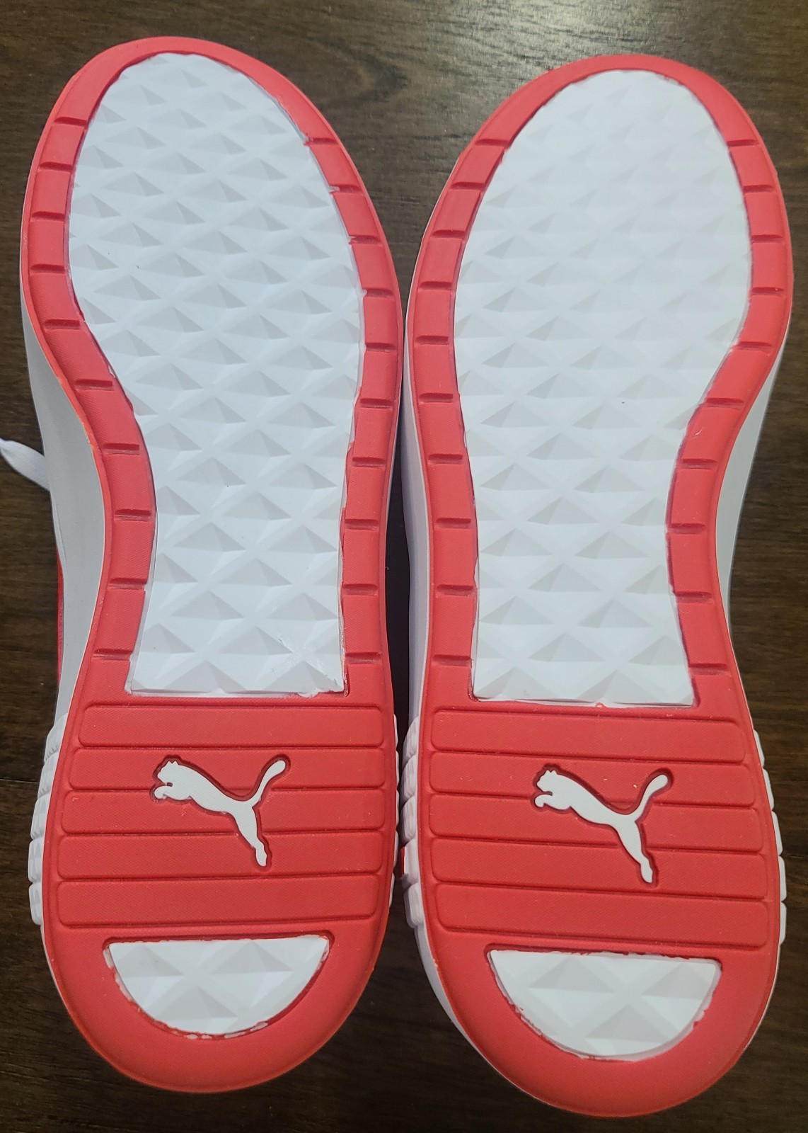 Puma Women’s Smash Platform V2 White/Red Low Top Lace-Up Athletic Sneaker