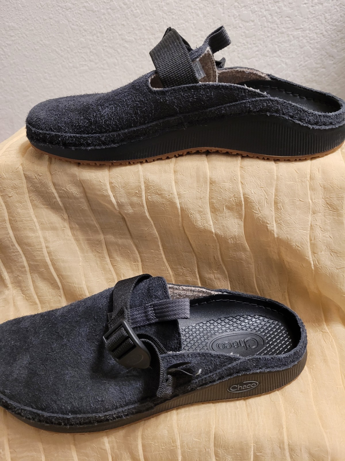 Women’s CHACO PAONIA Clog Black Nubuck Slip-on Shoes – Size 9 – Nice!