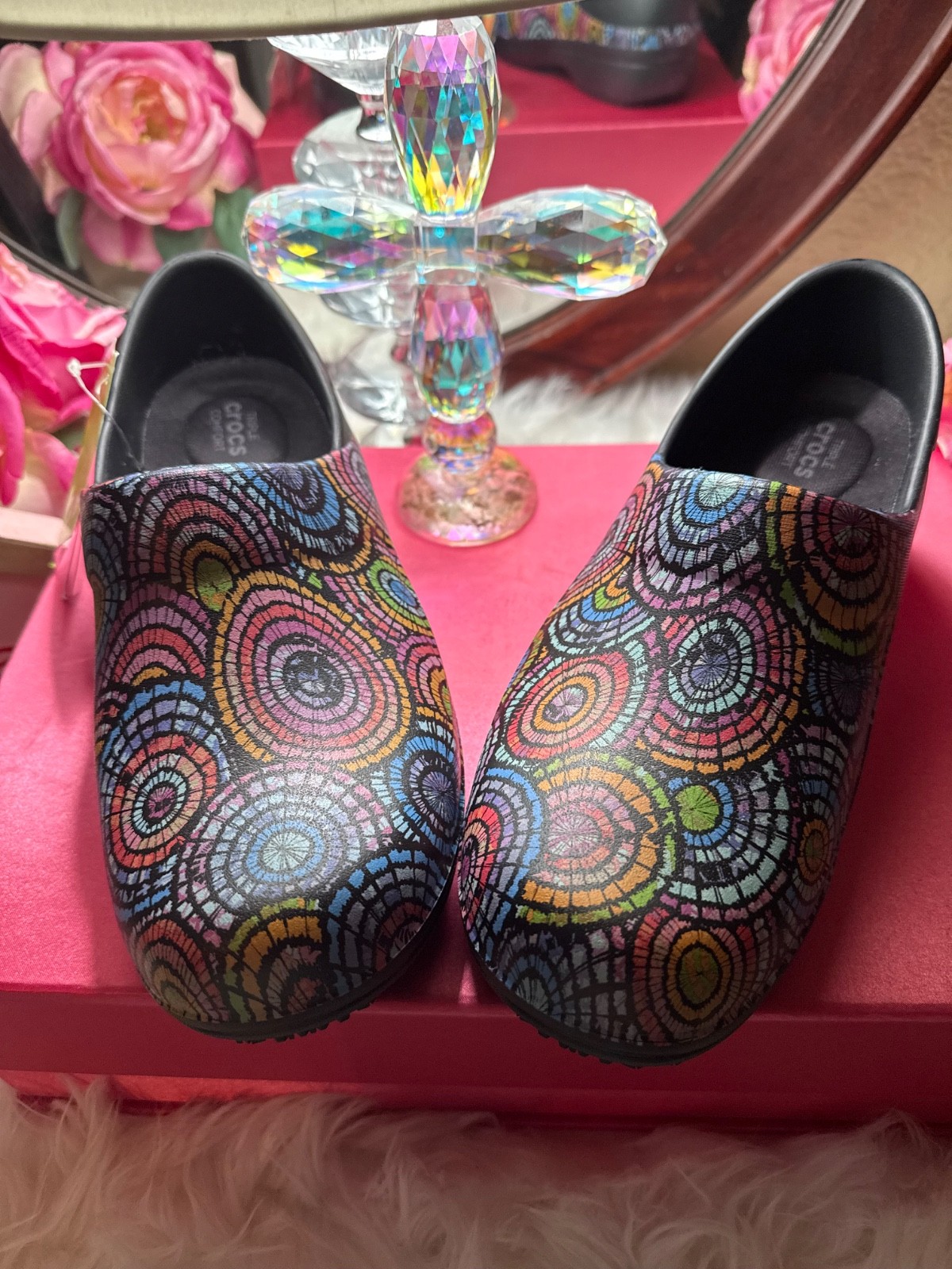 Crocs Nerio Pro Graphics Clogs Women’s Black Clogs multicolor circular NWT