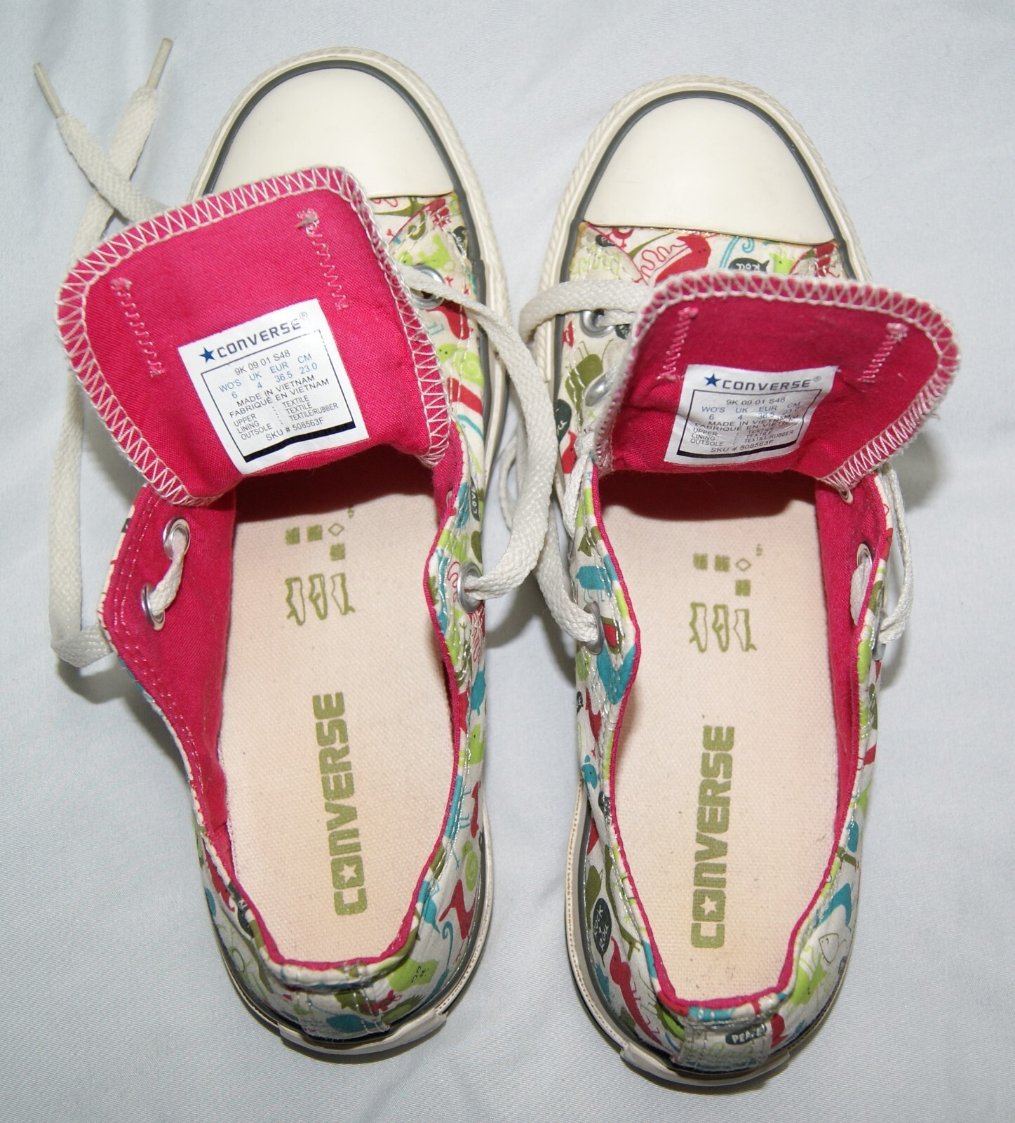 converse all star shoes women 6 canvas white w/ multicolor kids cartoon graphics
