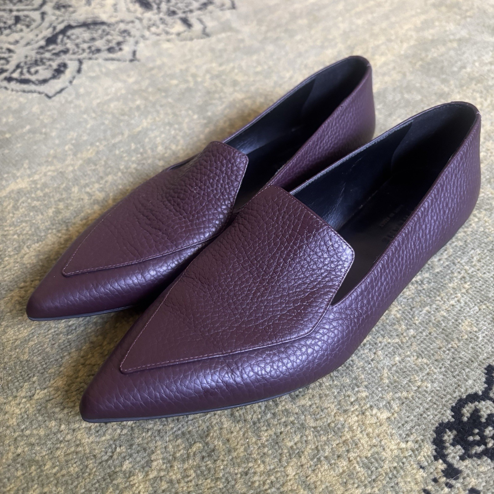 Everlane The Boss Womens Purple Pebbled Leather Simple Pointed Toe Flats 8.5