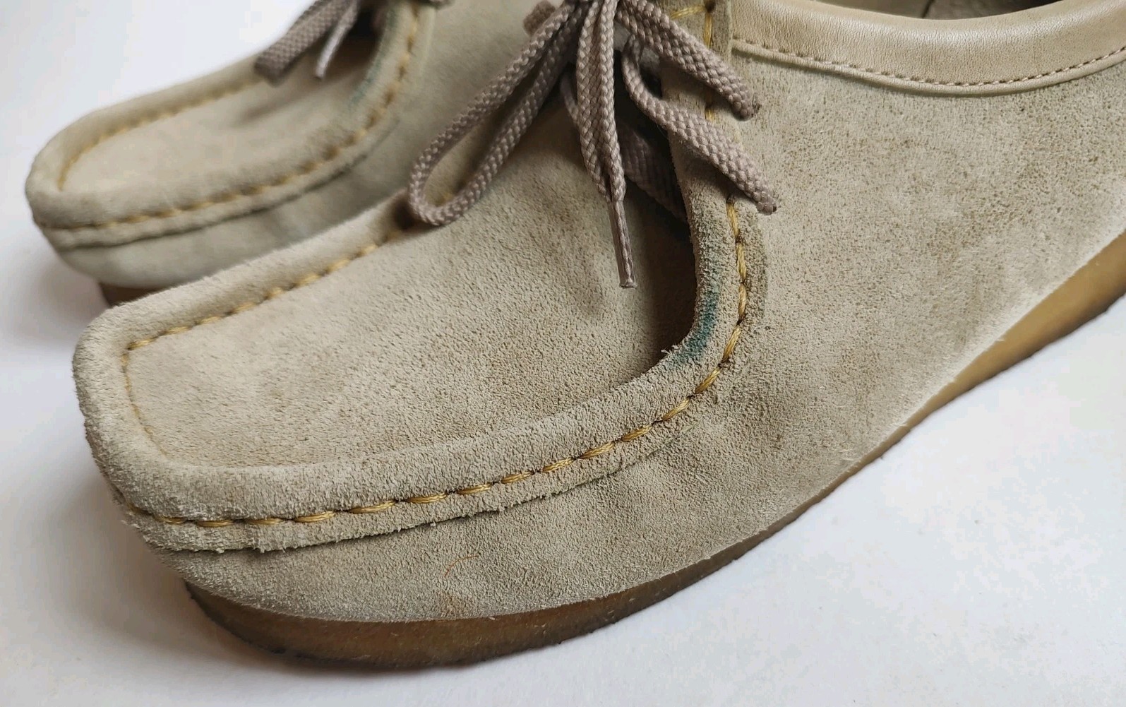 Clarks Wallabee Suede Chukka Ankle Boots Lace Up Crepe Soles Moccasins Beige 9