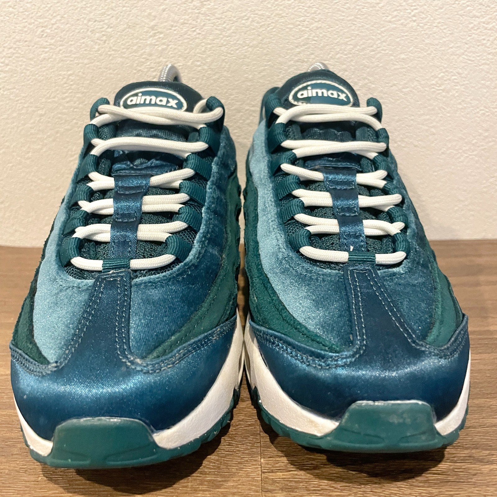 Size 6 – Nike Air Max 95 Green Velvet W DZ5226-300