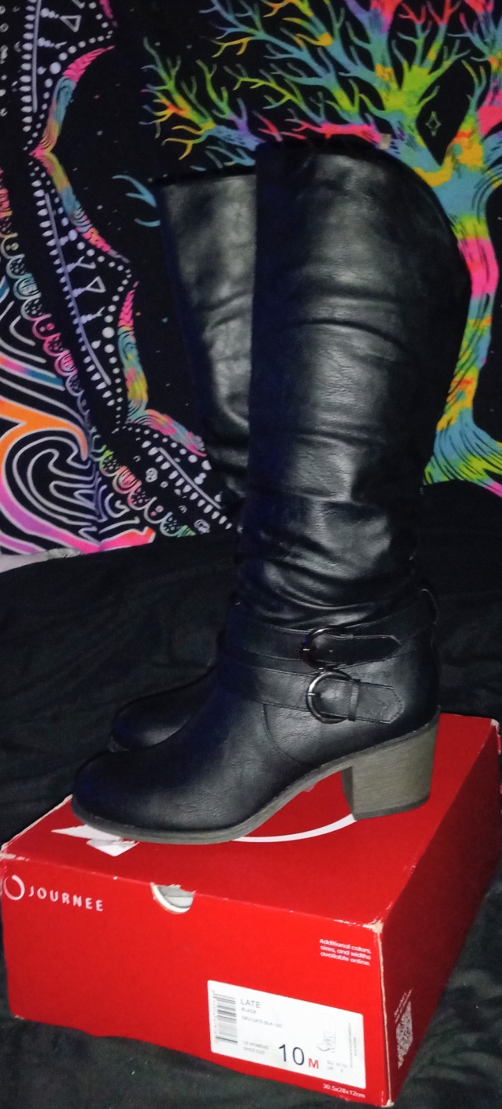 womens size 10 Black Journee Boots