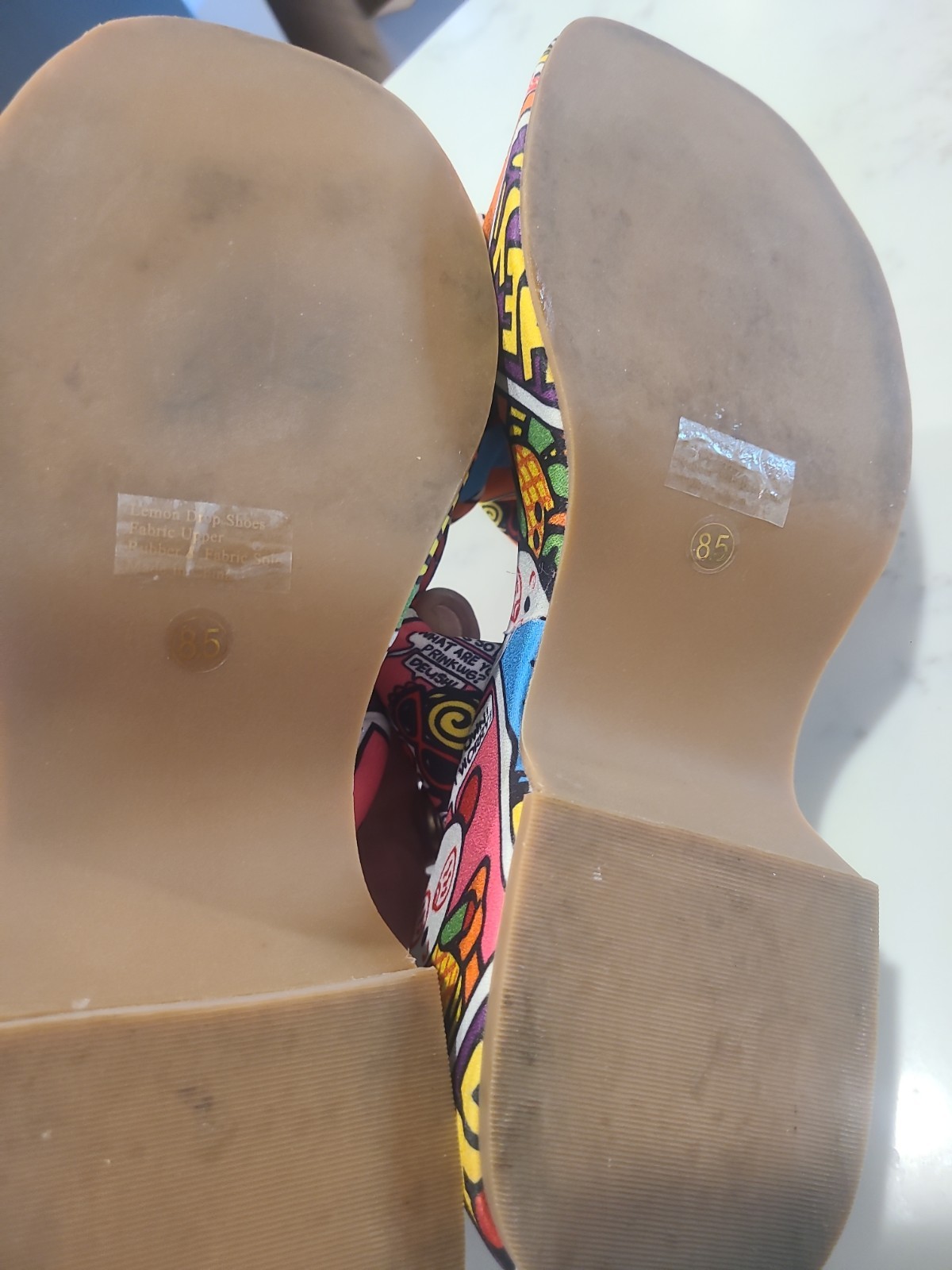 Lemon Drop By Privileged Platform Wedge Sandals 8.5 Pop Art Comic Print