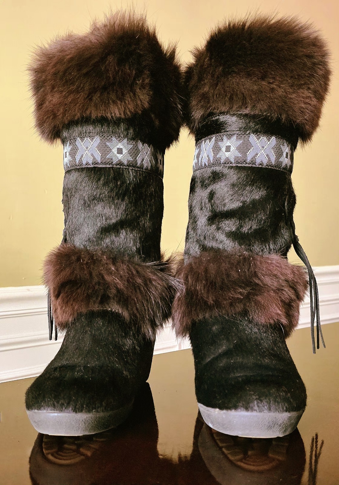 Vintage Tecnica Skandia Black Cowhide Fur Boots Italy EU 36 / US 5-5.5