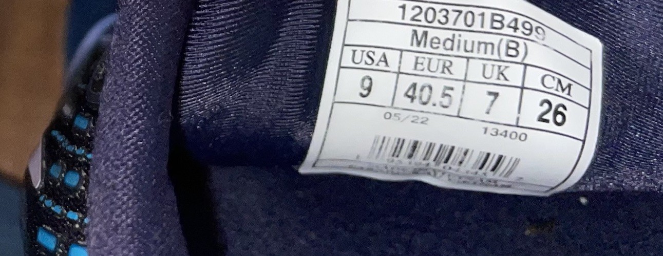 Brooks Glycerin GTS 20 Women’s Athletic Shoes Navy Blue Size 9 M Excellent