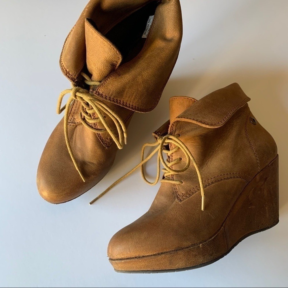Steve Madden Maarkee Leather Lace Up Wedge Boots