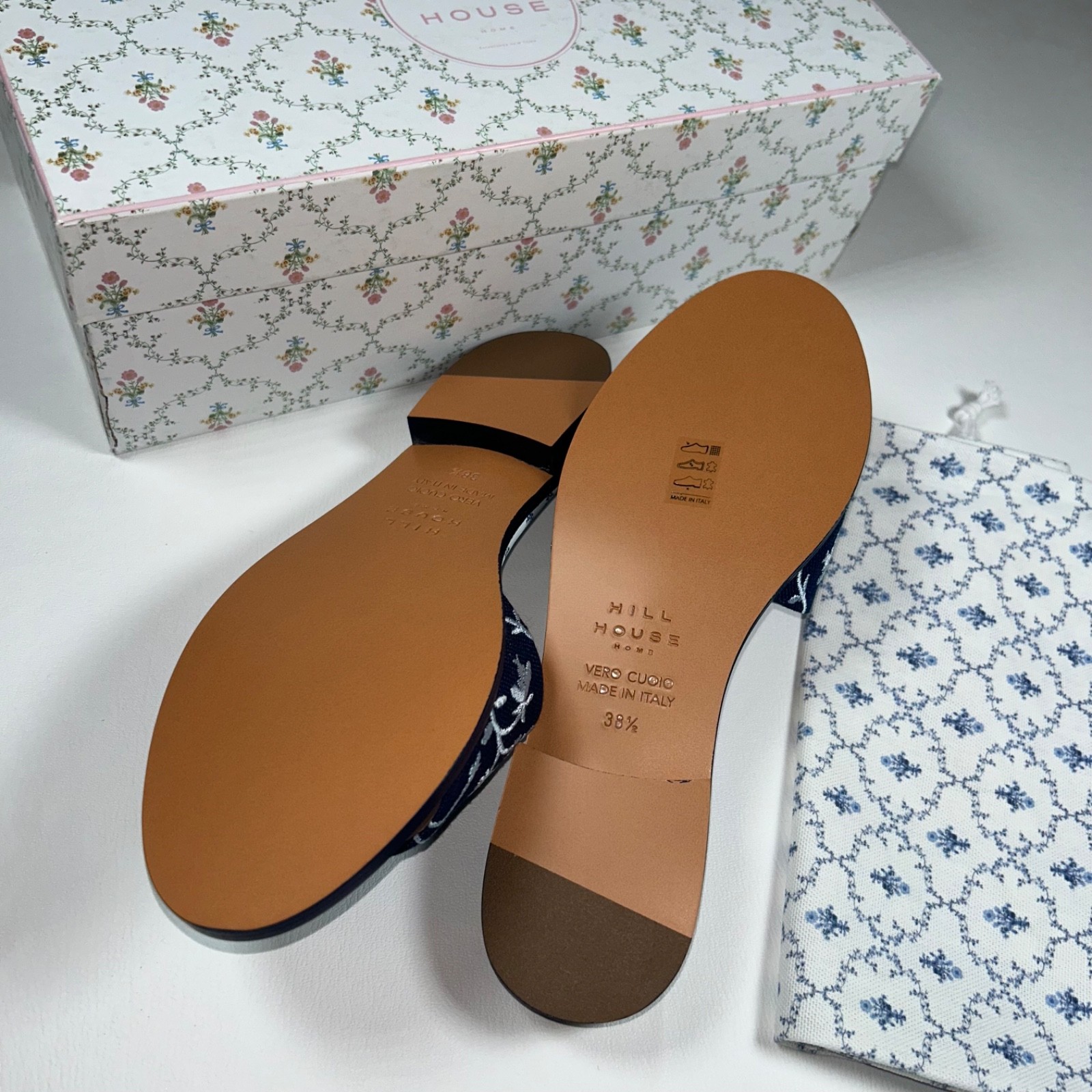 Hill House Home The Somerset Slide Slippers Blue Floral Toile Women’s 8.5 NIB