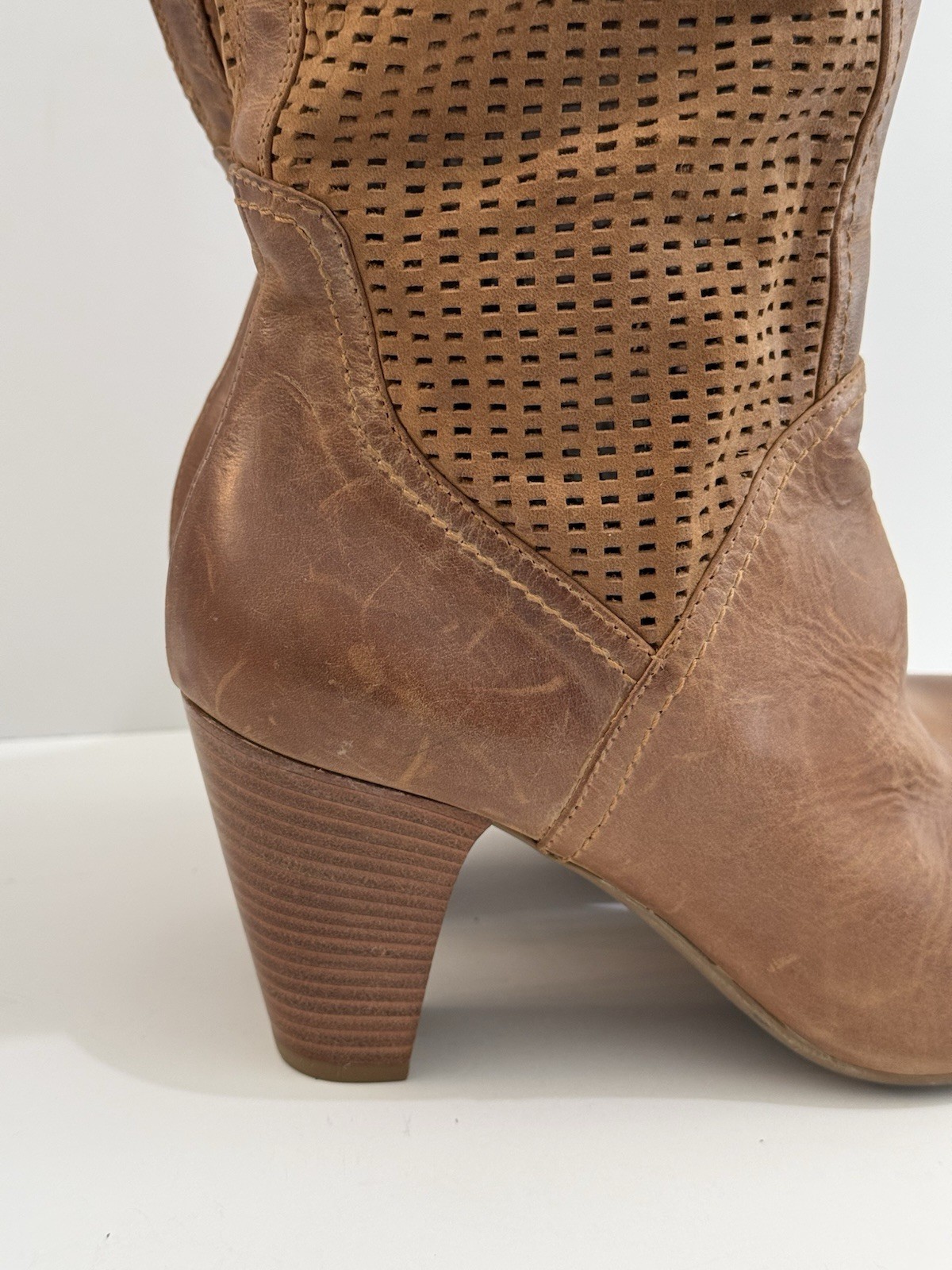 Aquatalia Italian L Brown Leather Heeled Boots -8.5/