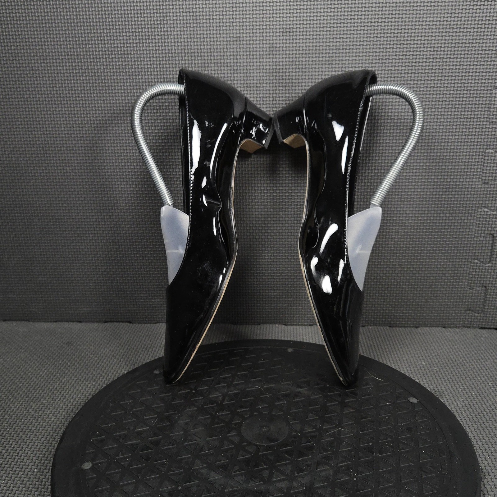 Vaneli Shoes Womens Size 10 N Black Patent Leather Kitten Heel Pumps Pointed
