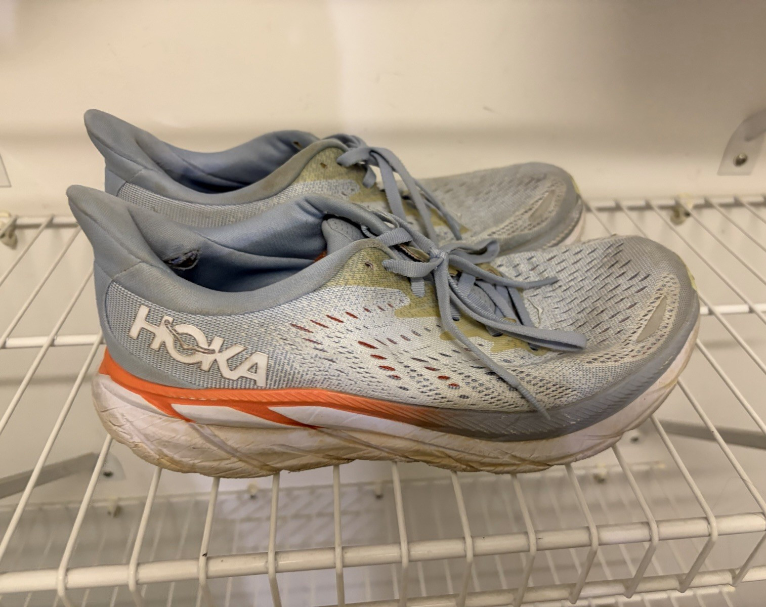HOKA Clifton 8 women’s Gray/Orange Low Top Lace-Up Running Sneakers Mesh
