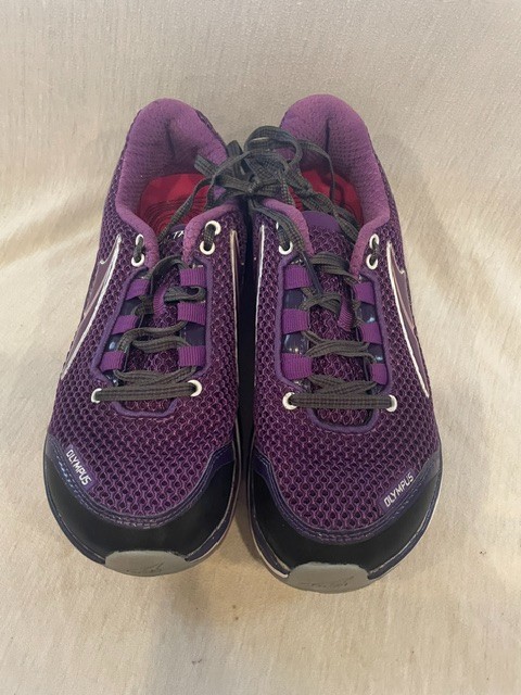 Altra Olympus Gaiter Trap Sneakers A2355-2 Women’s Size 9 Sneakers Purple