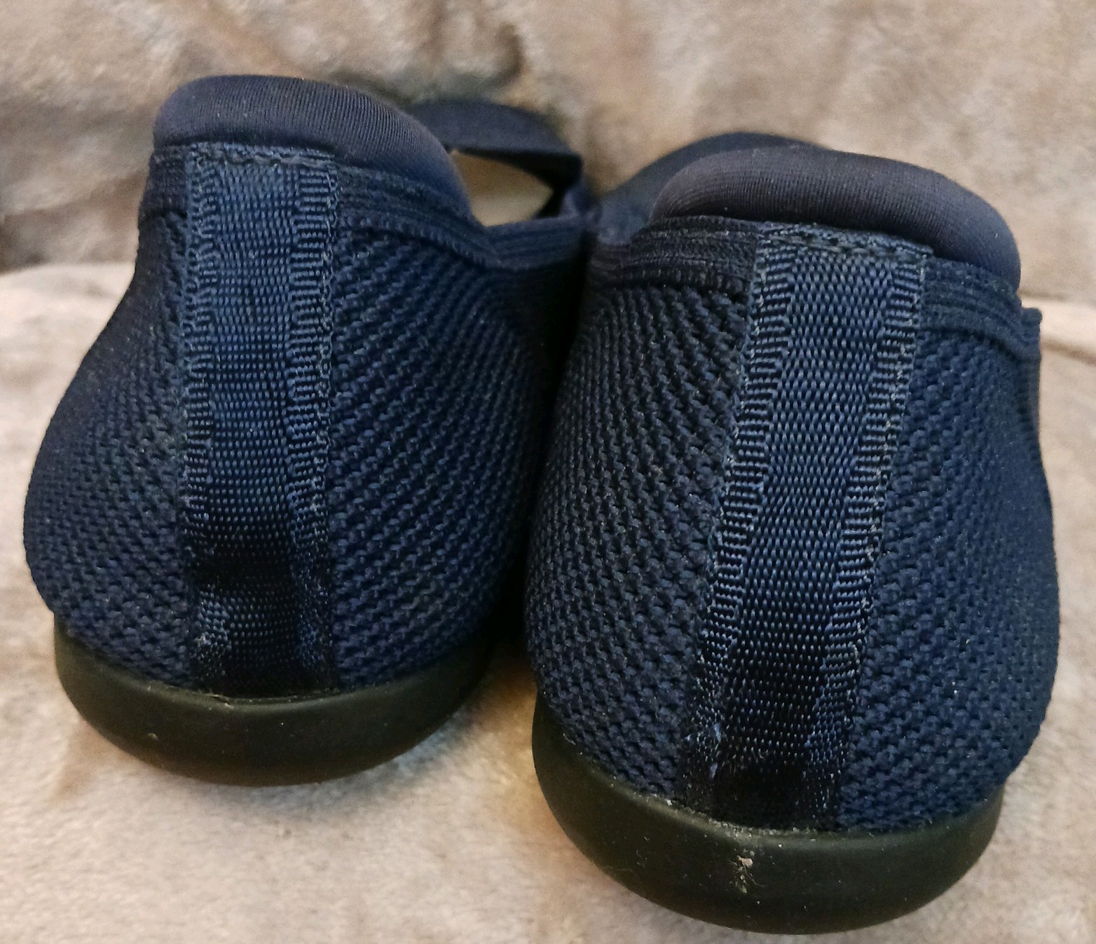 Clarks Womens Shoes Size 12W Wide Blue Loafers Slip On Memory Foam Cushion Soft
