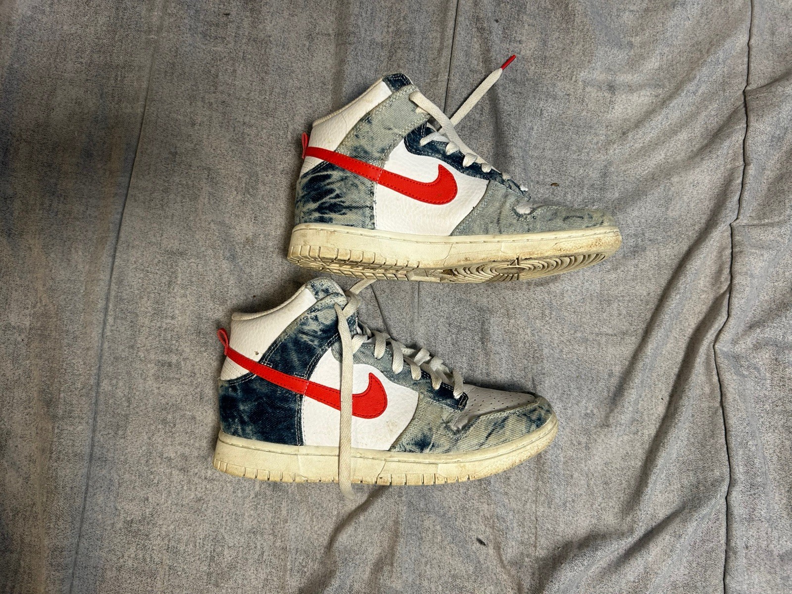 Nike Dunk High “Washed Denim Pack” Size women’s us 8 blue white red