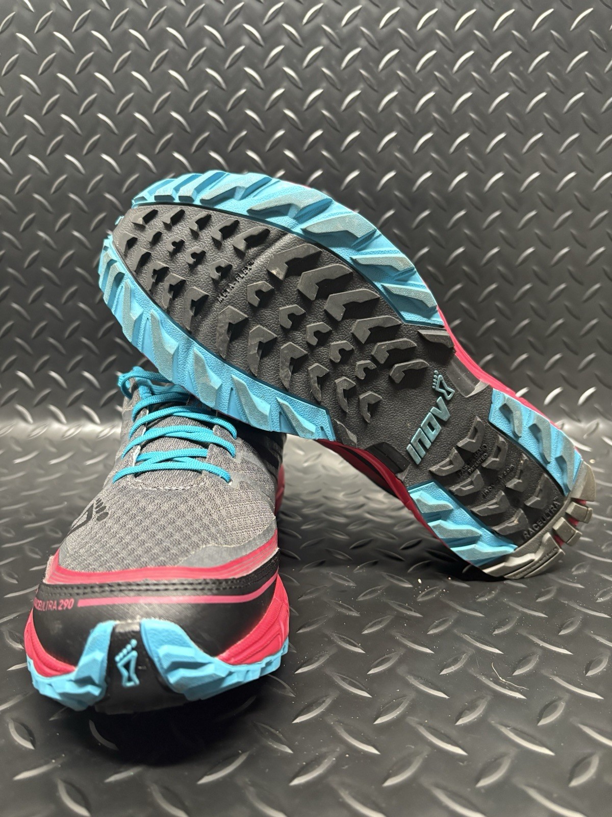 Inov8 Race Ultra 290 Running Shoes Women’s 11 / Men’s 9.5 Standard Fit