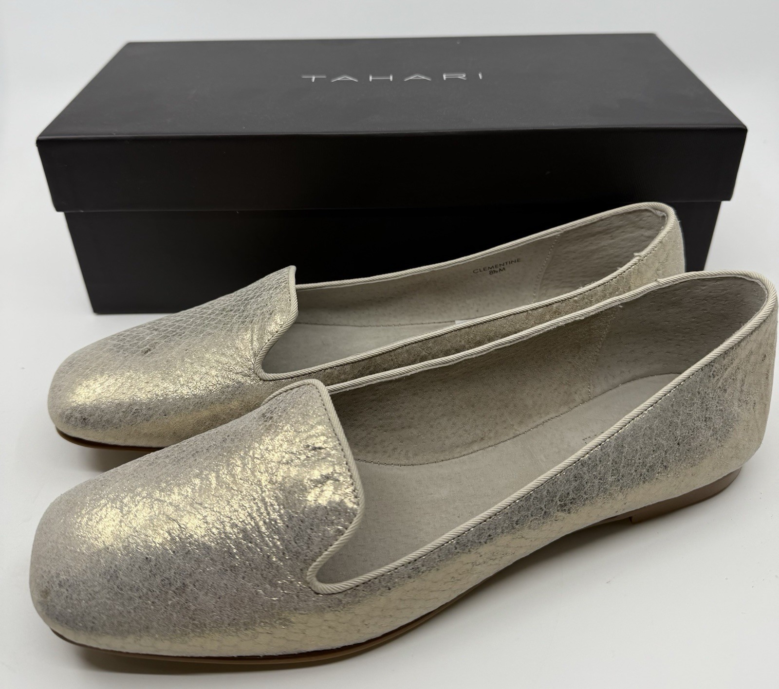 Tahari TA Clementine Women’s Flats Shoes Jewel Gold Color Size 8.5 NEW NIB