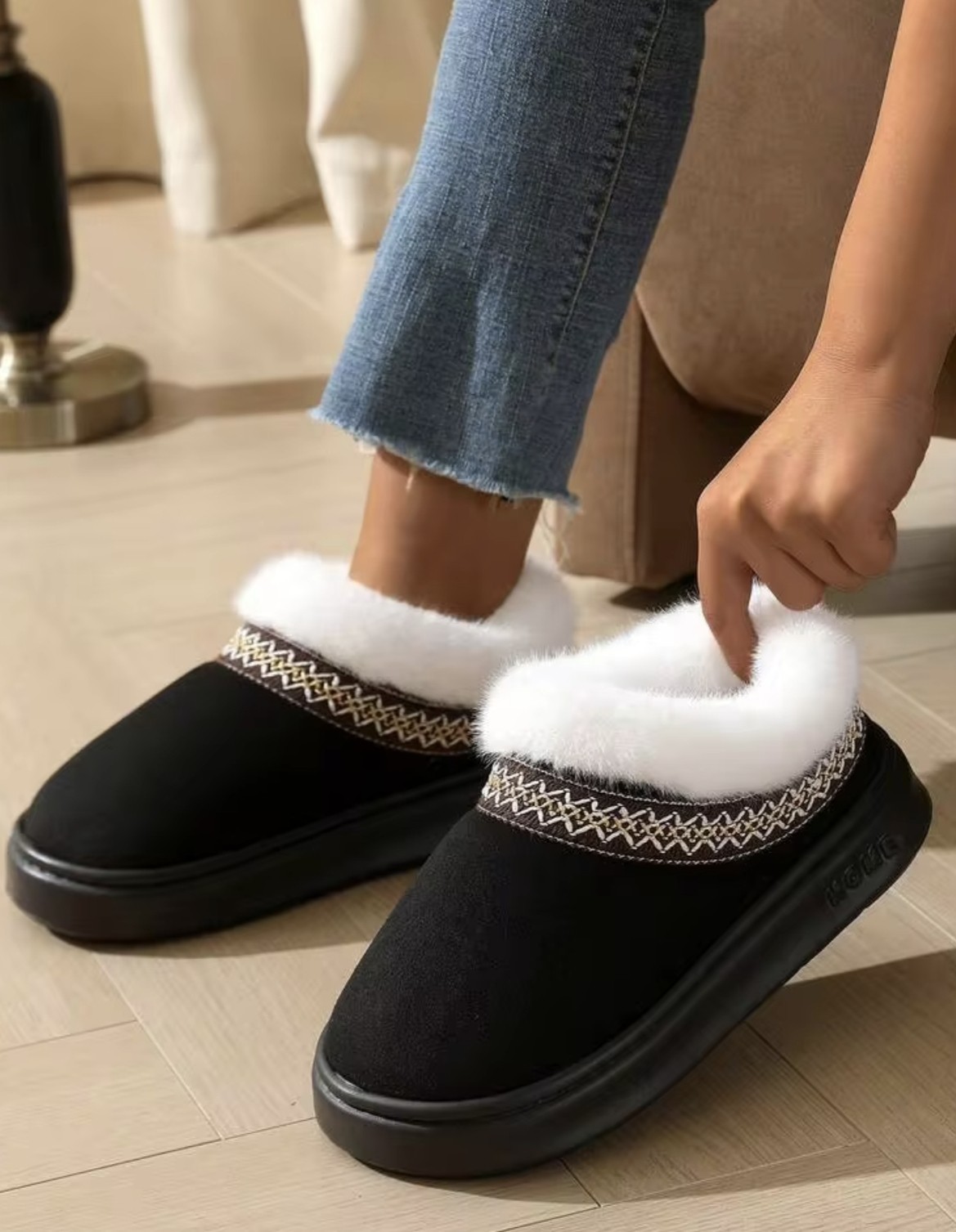 Women Winter Faux Fur Snow Boots Thick Sole Warm Plush Booties Slippers Sz 7 7.5