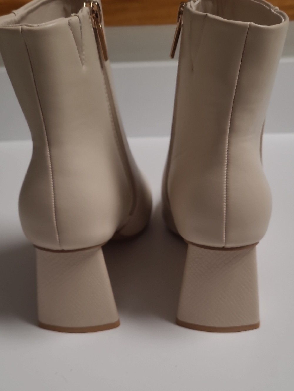 Comfort Beige Women’s Pointed-Toe Ankle Boots – Size 8.5