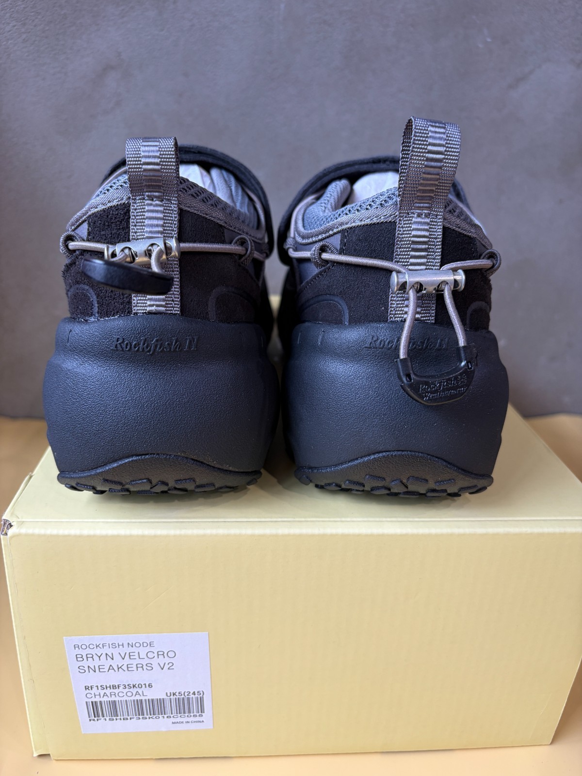 Rockfish Weatherwear Bryn Sneakers V2 Women’s Lifestyle Shoes [US:6] CHARCOAL