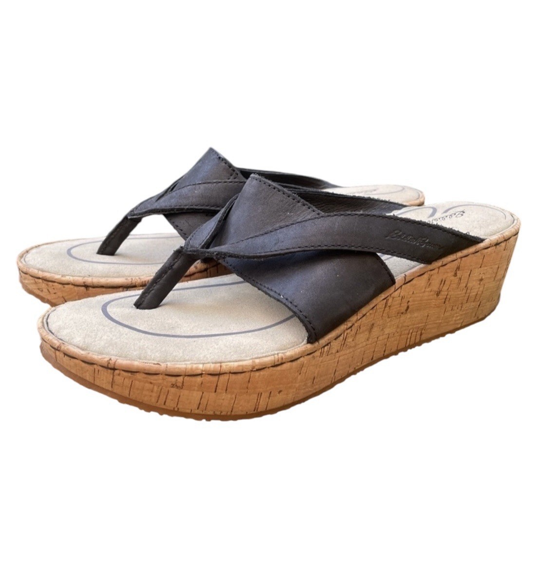 Eddie Bauer Kara Sandals Full Grain Leather Cork Wedge Black Thong Comfort 7.5