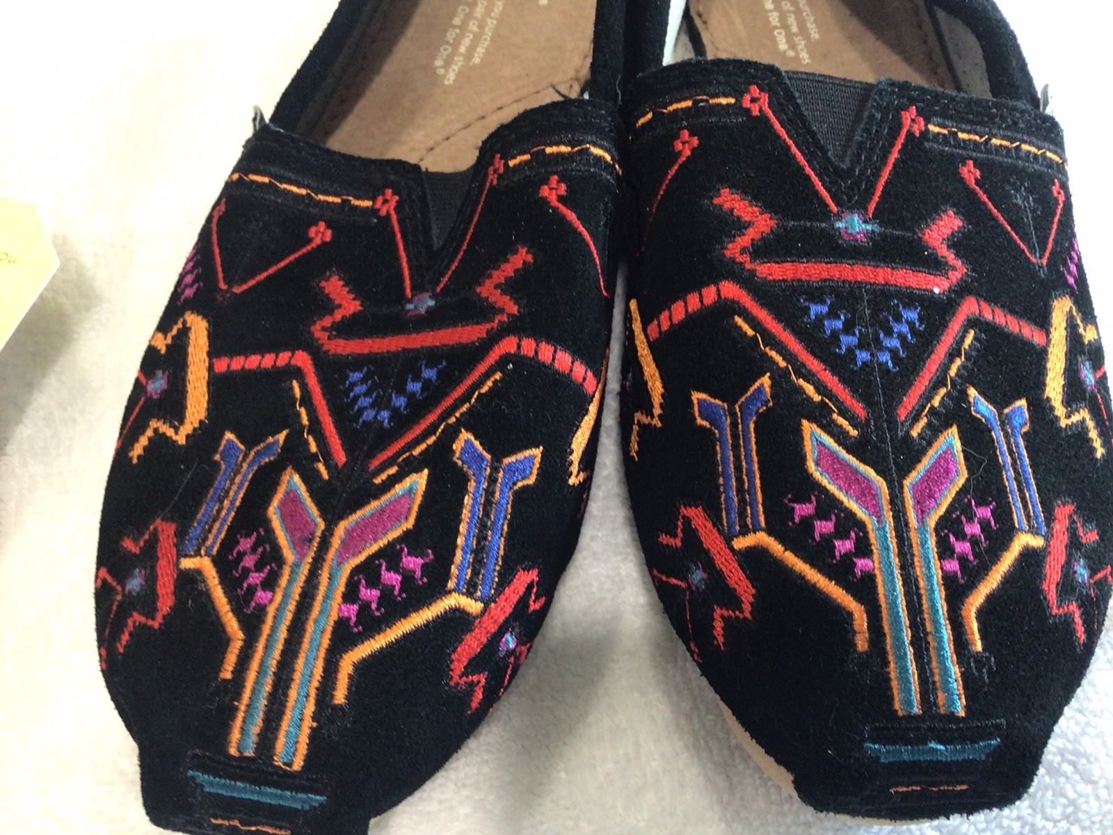 Tom’s size 8 woman’s Shoes, 1 brand New With Tags—lot of 2–