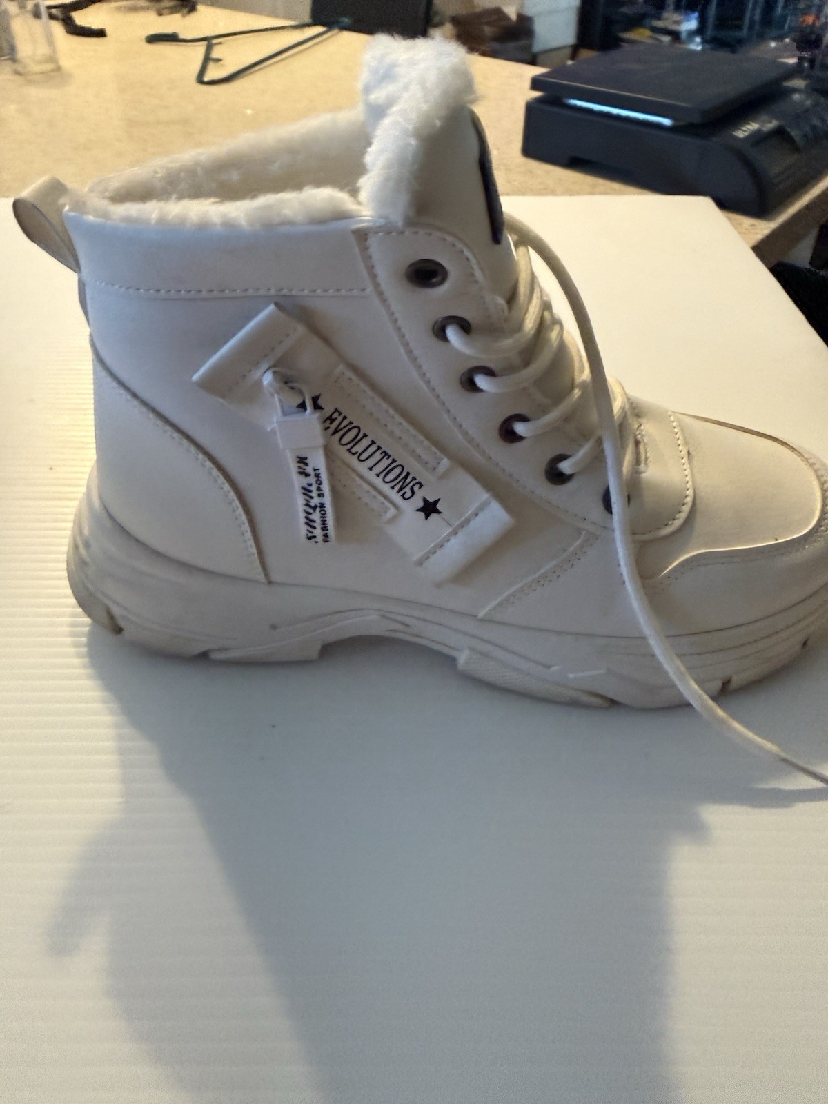 Evolutions High Top Boots~ White Size Woman’s 43