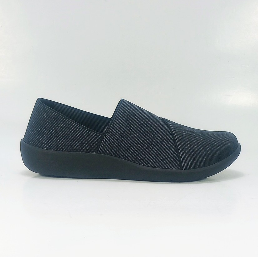 Clarks Cloudsteppers Sillian Firn Womens 6.5 Black Slip On Stretch Flats
