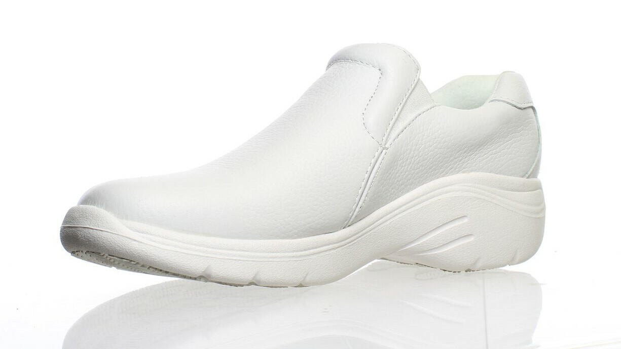 NATURAL UNIFORMS SLIP-ON LEATHER NURSING SHOE – 9112