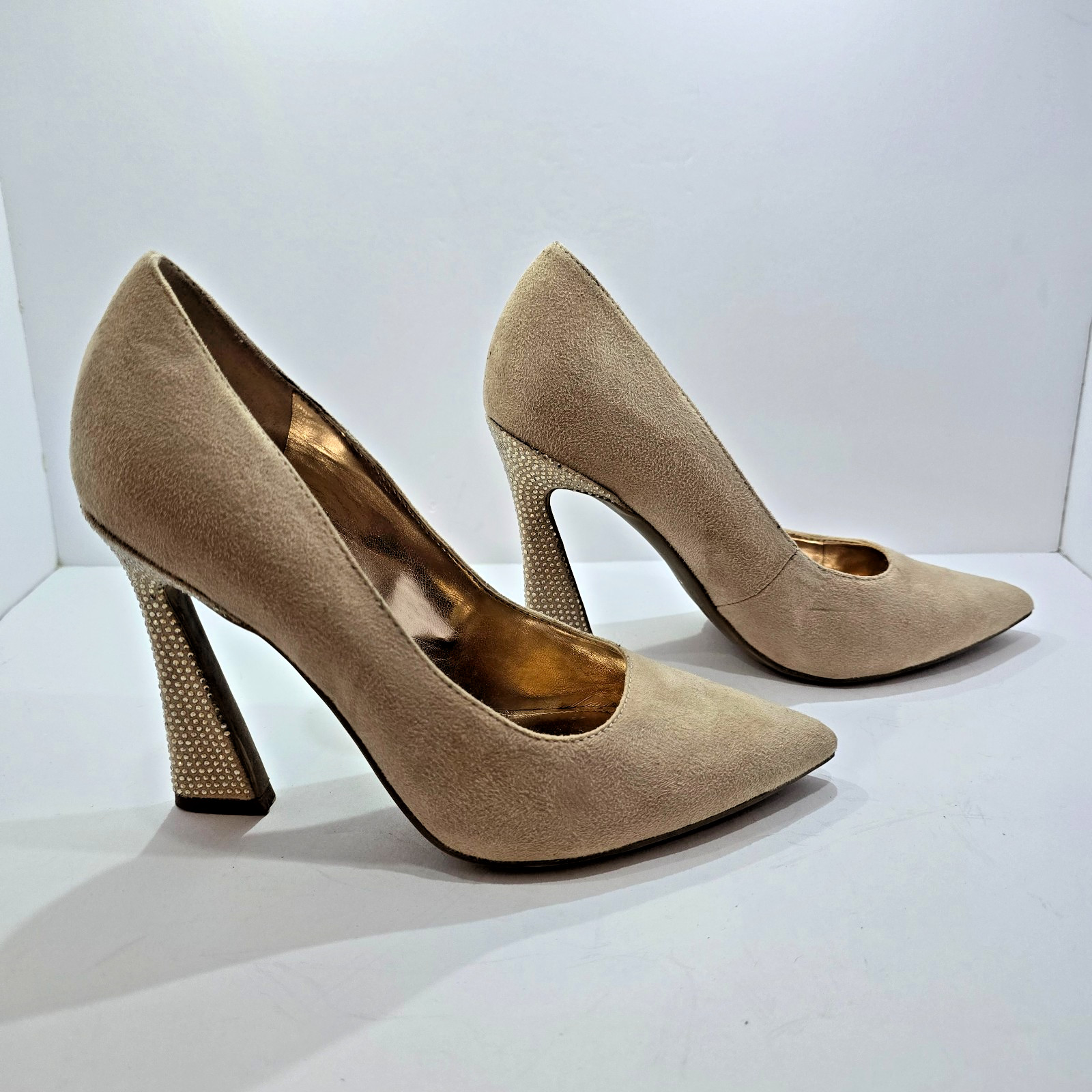 Nine West Natural/Beige Suede Leather Dress Shoes Heels Size 8M
