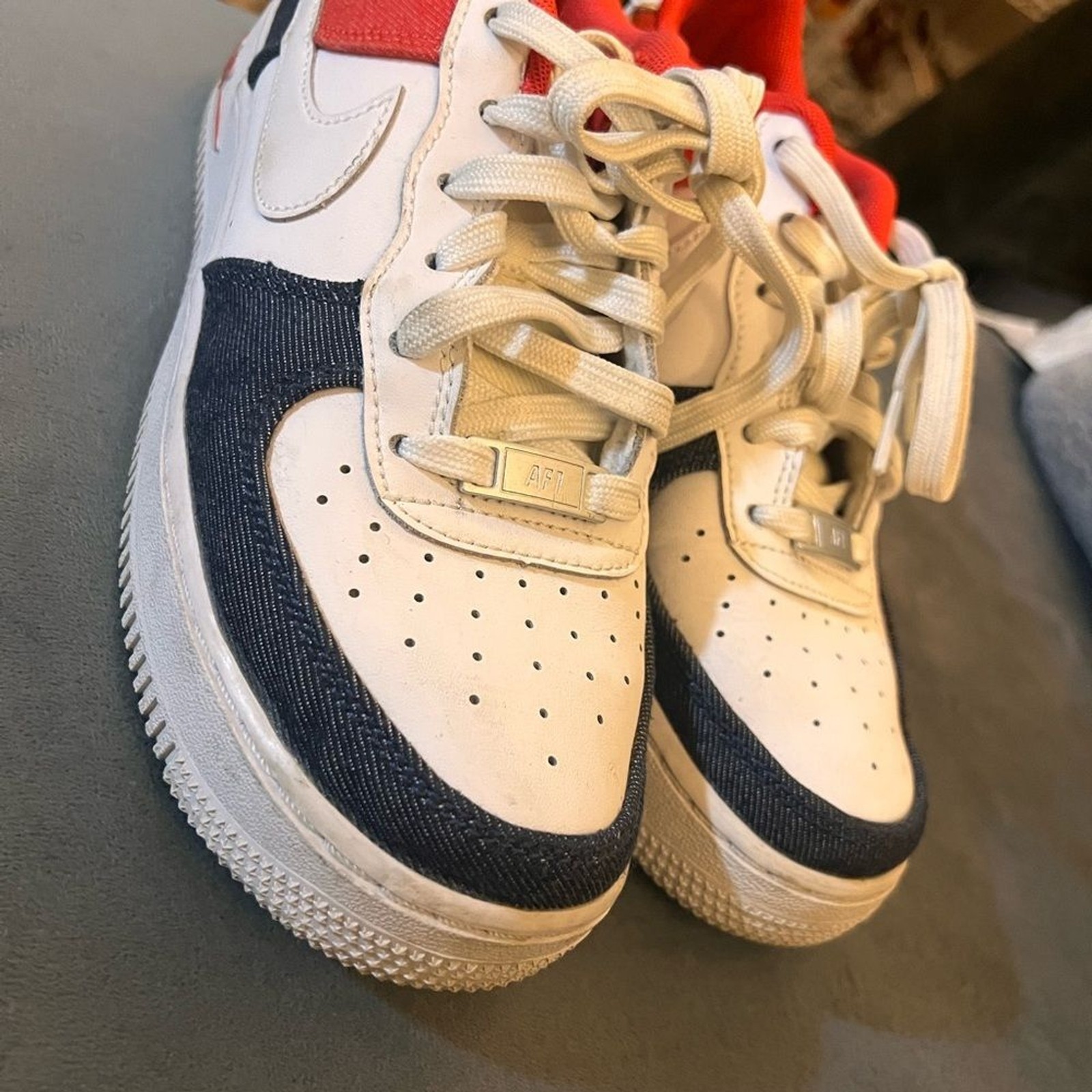 AIR FORCE 1 ’07 LX ‘WHITE RED DENIM’