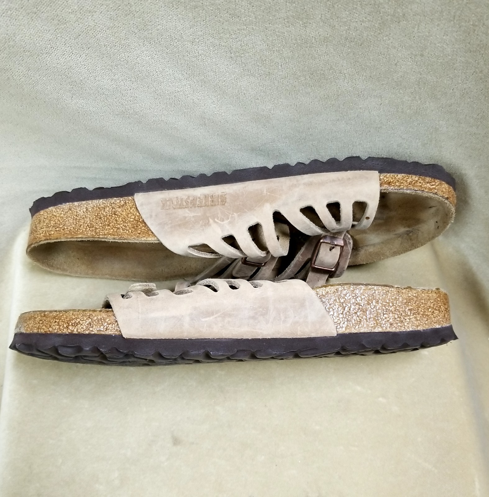 Birkenstock Tan Women’s Sz 40/9 Soft Footbed Sandals Brown Granada