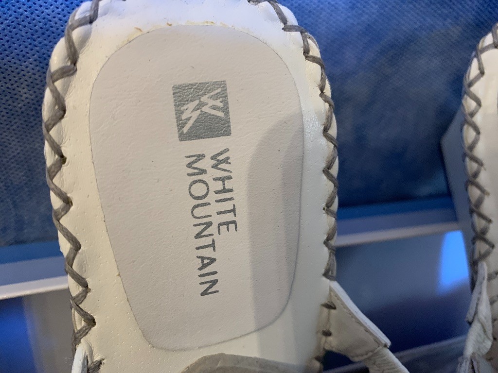 WHITE MOUNTAIN Sandals Leather & Fabric Upper ADRIANA 10M White Faux Snakeskin