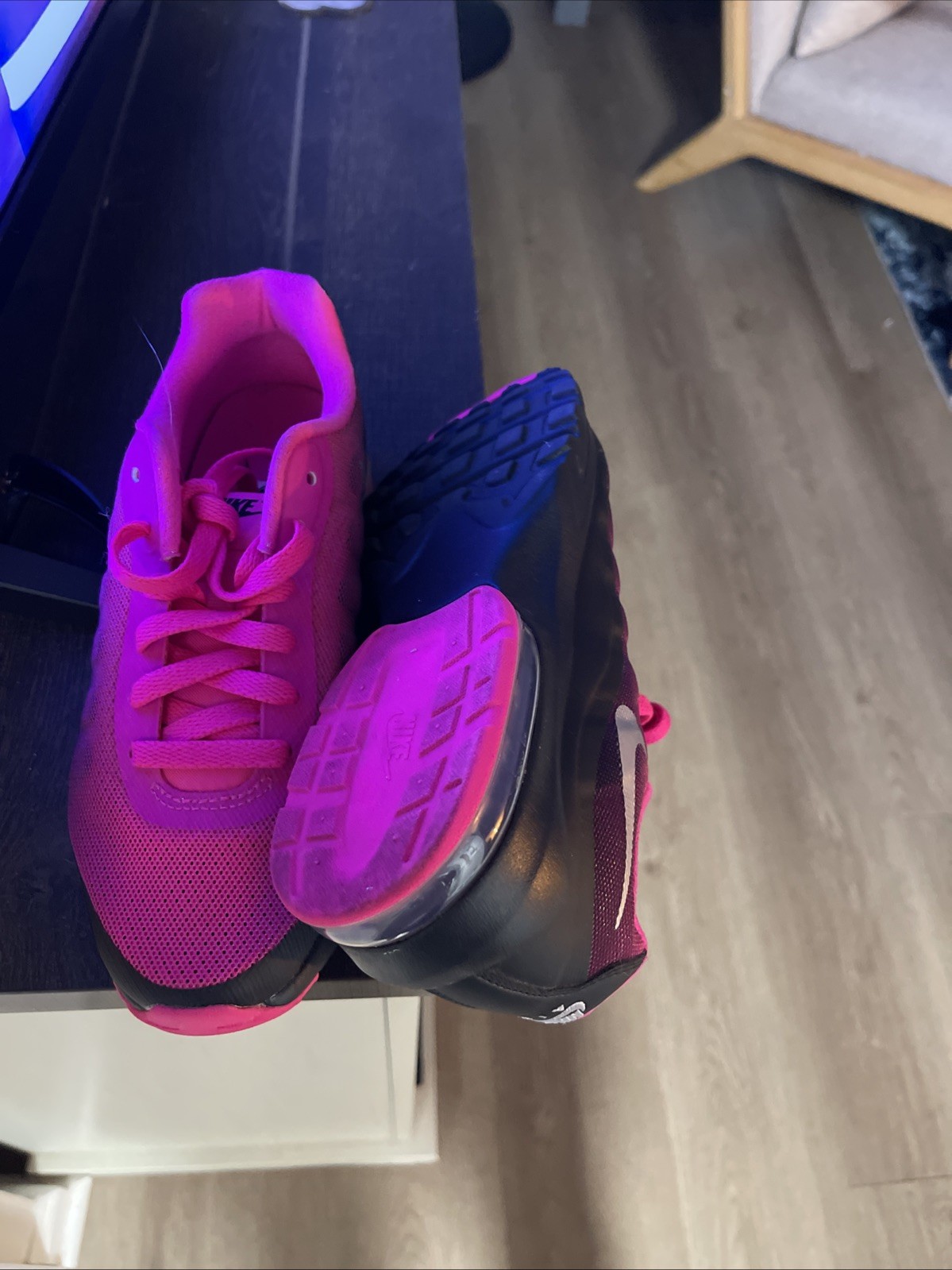 Size 6 – Nike Air Max Invigor Print Black Pink Flash