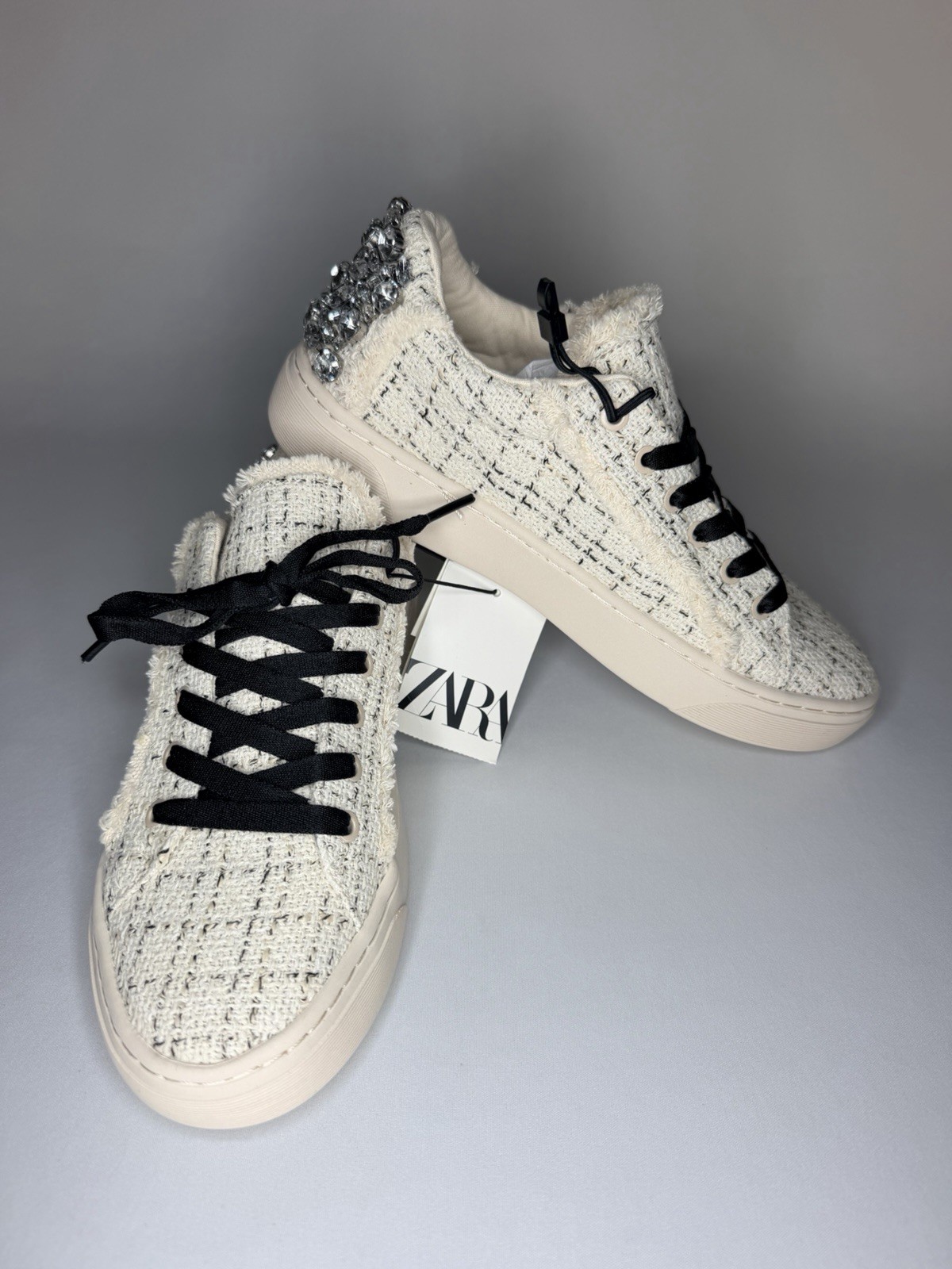 Zara Tweed Lace-Up Low Top Sneakers Ivory/Black/Silver Rhinestone 5812/110