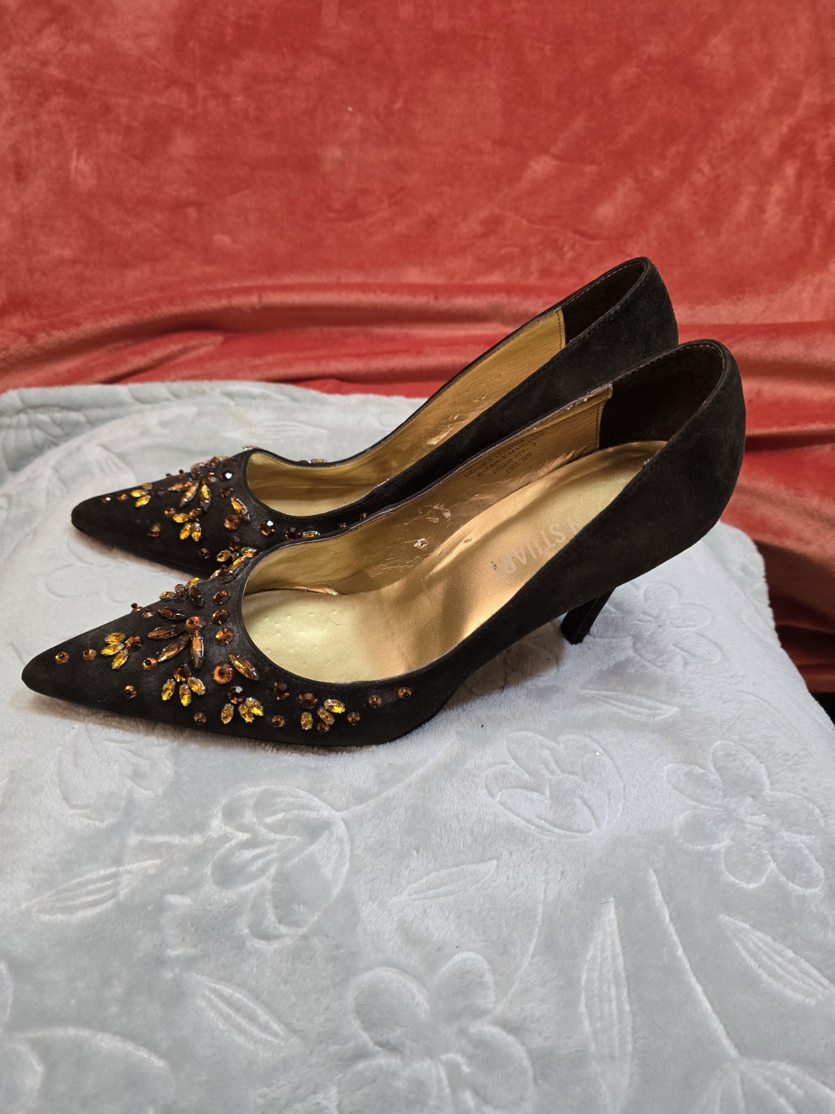Colin Stuart Black Beaded Rhinestone Pointed Toe Pumps Size 7