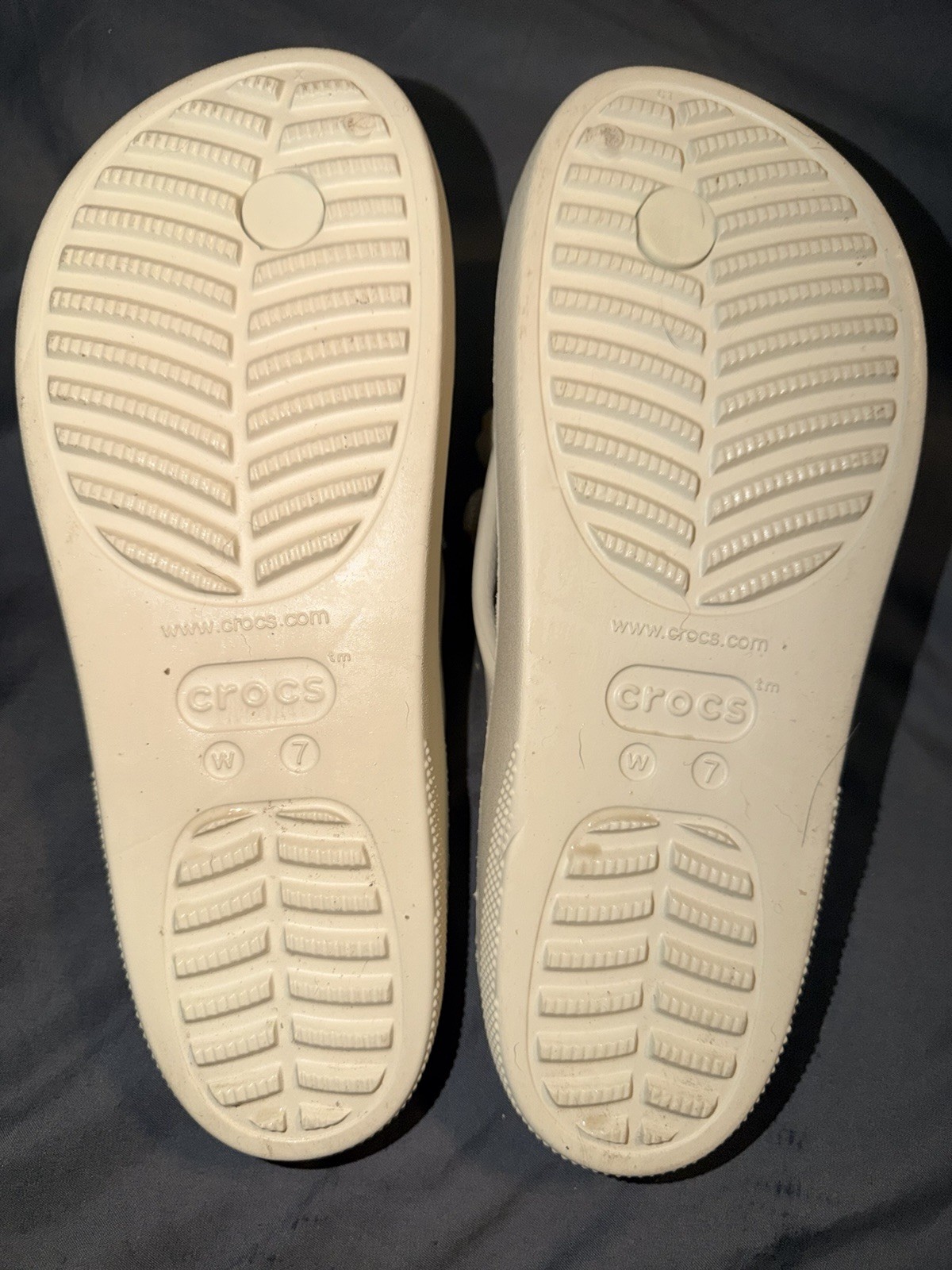 Crocs Kadee LL Flip Flop Thong Sandal for Women, Size 7US – Black